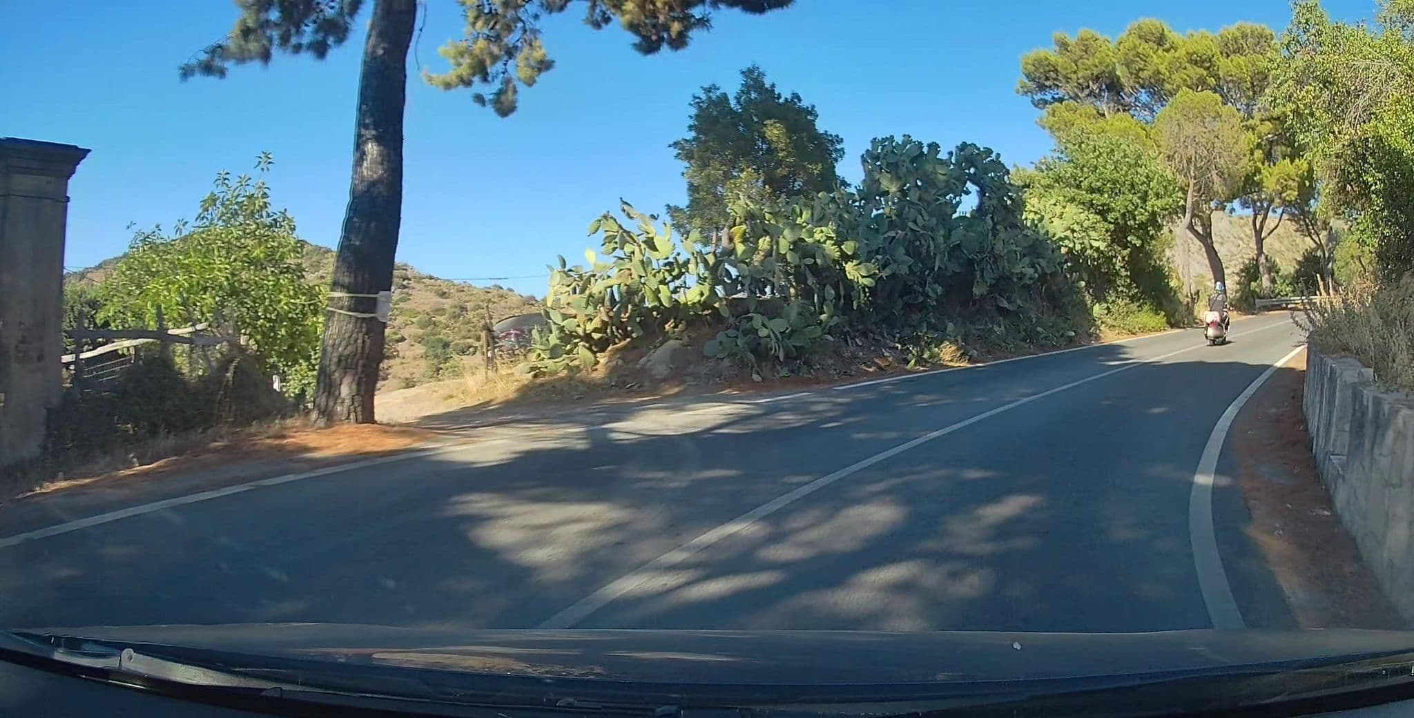 Street view near Stanza di Giove, Oliveri — © gpsmapper (CC BY-SA · Mapillary)