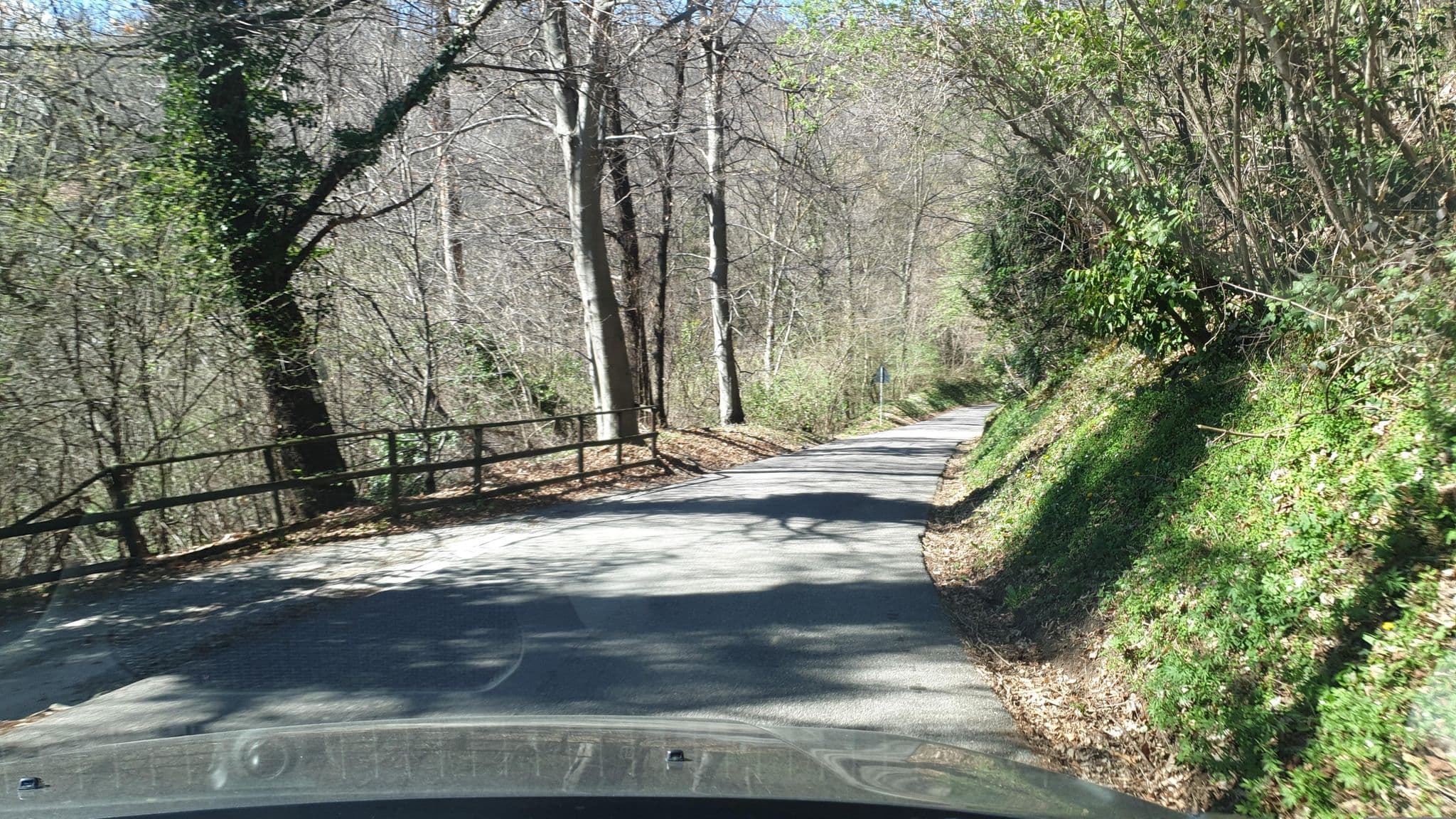 Street view near B&B Il Castellaccio - Albavilla, Albavilla — © yannakis (CC BY-SA · Mapillary)