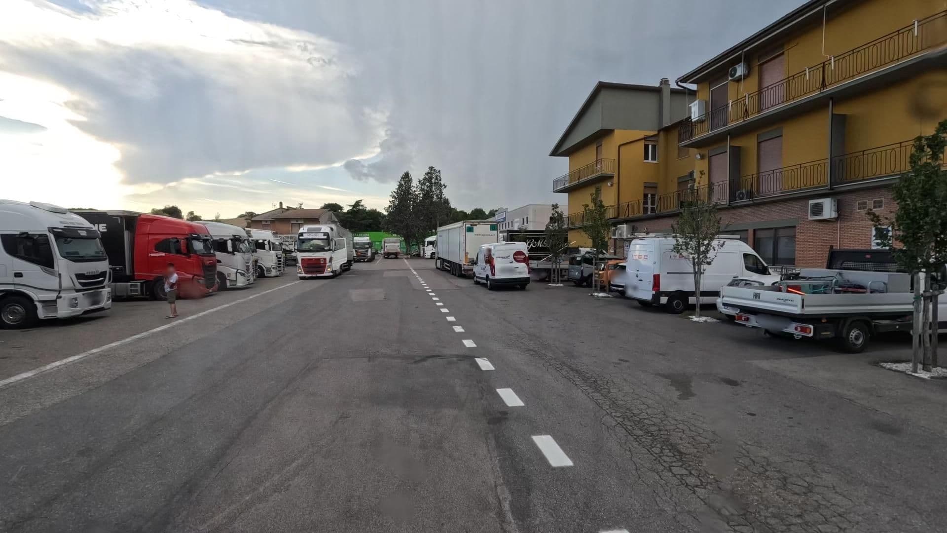 Street view near Albergo Ristorante Hotel Tevere, Orte — © bct (CC BY-SA · Mapillary)