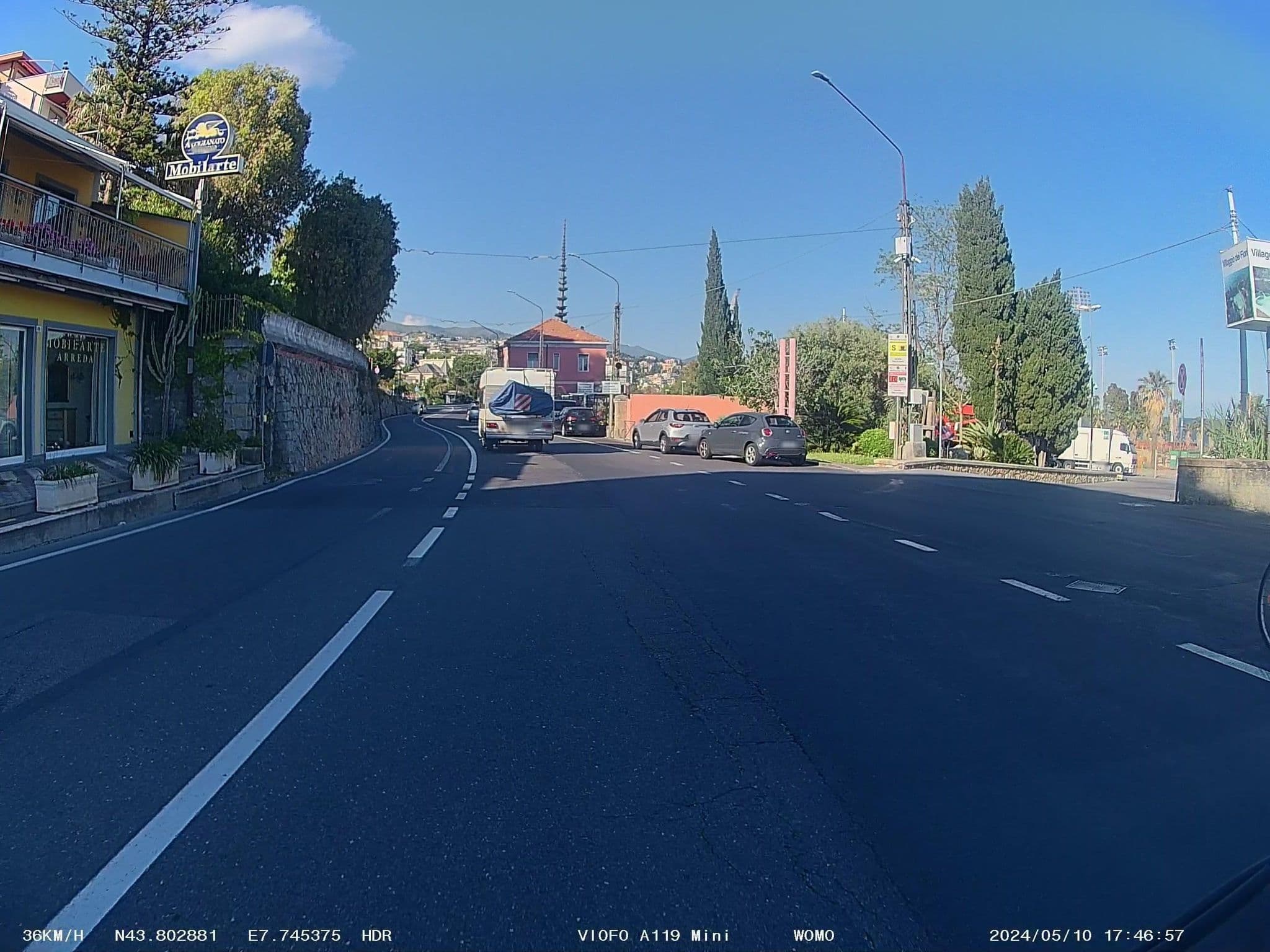 Street view near Albergo Bobby Executive, Ospedaletti — © soulcover (CC BY-SA · Mapillary)