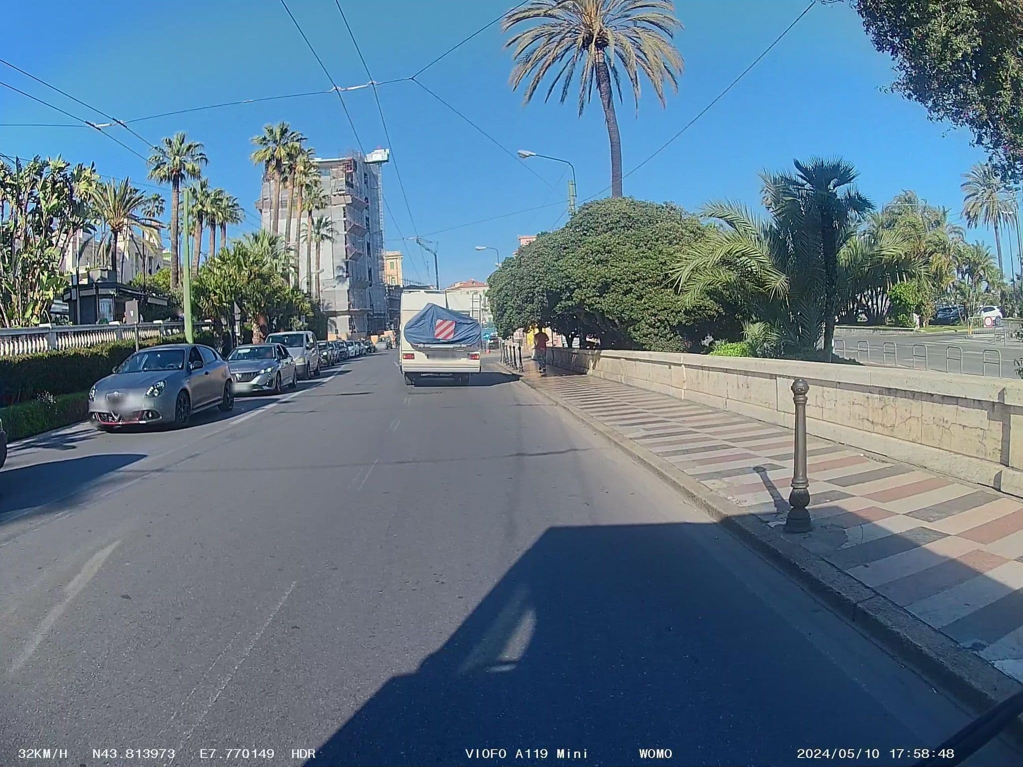 Street view near Hotel de Paris Sanremo, Sanremo — © soulcover (CC BY-SA · Mapillary)