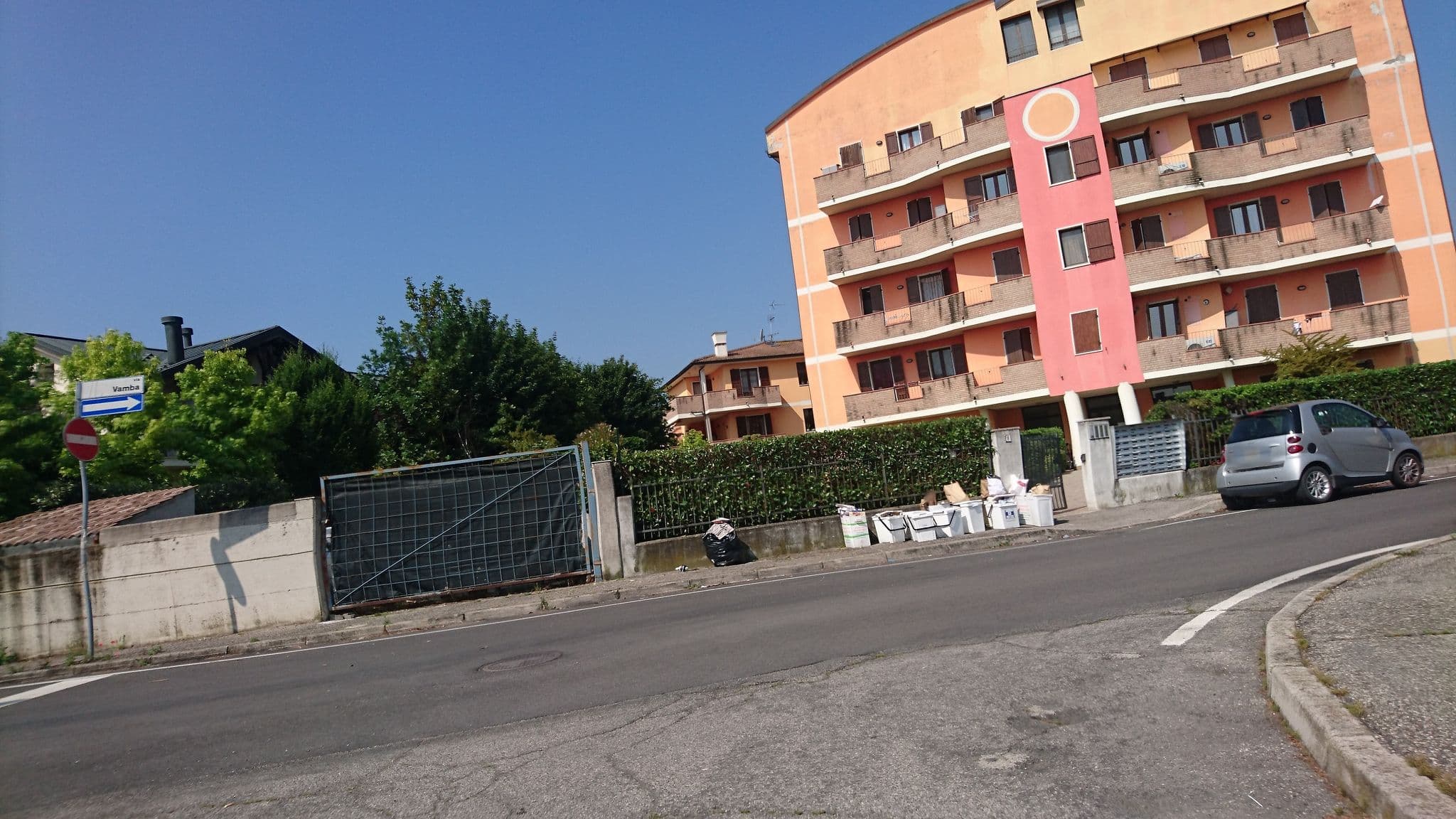 Street view near Hostiliae Ciminiera Hotel, Ostiglia — © voschix (CC BY-SA · Mapillary)
