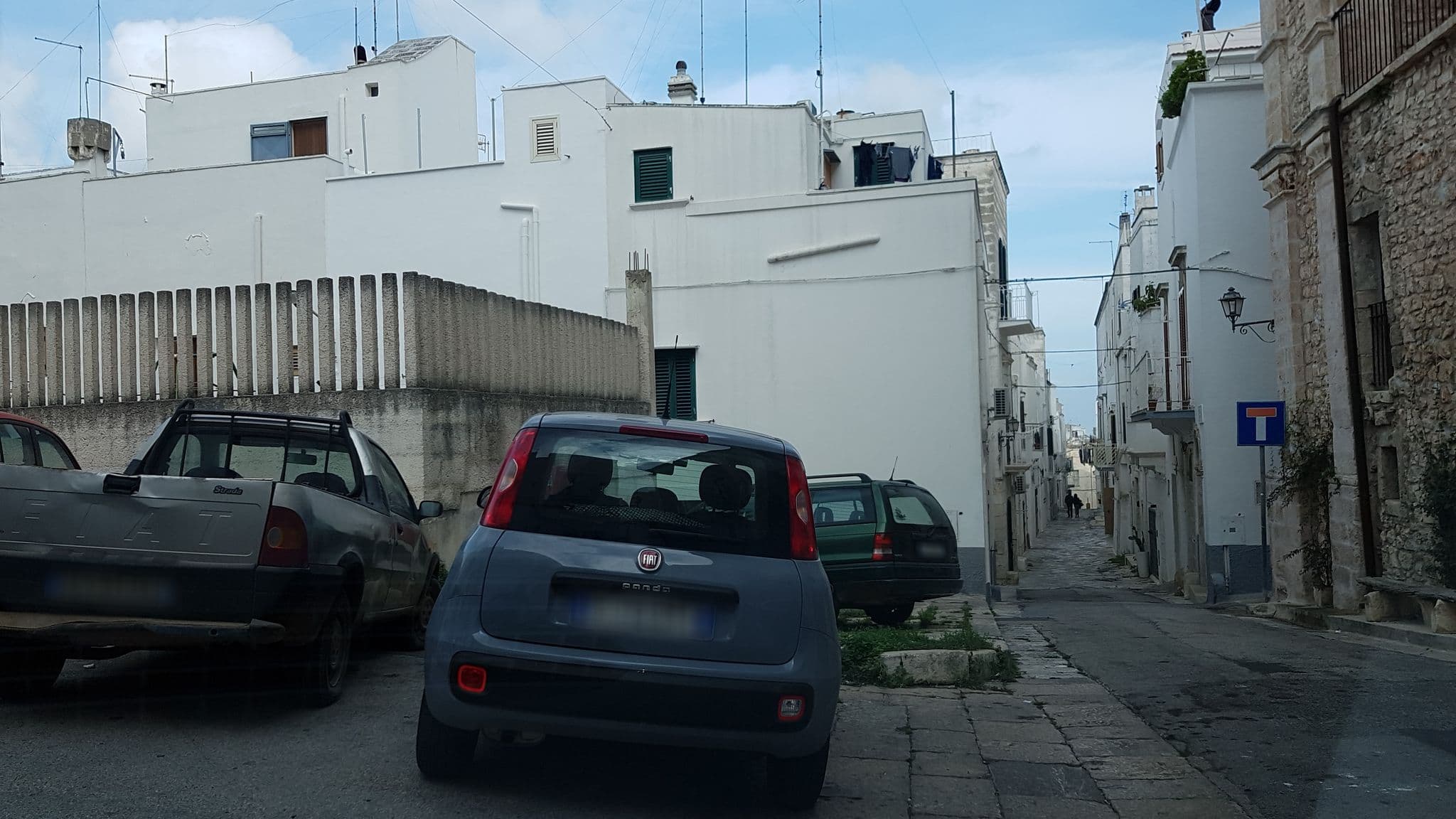 Street view near Il 5° Elemento - Ostuni, Ostuni — © ale_zena_it (CC BY-SA · Mapillary)