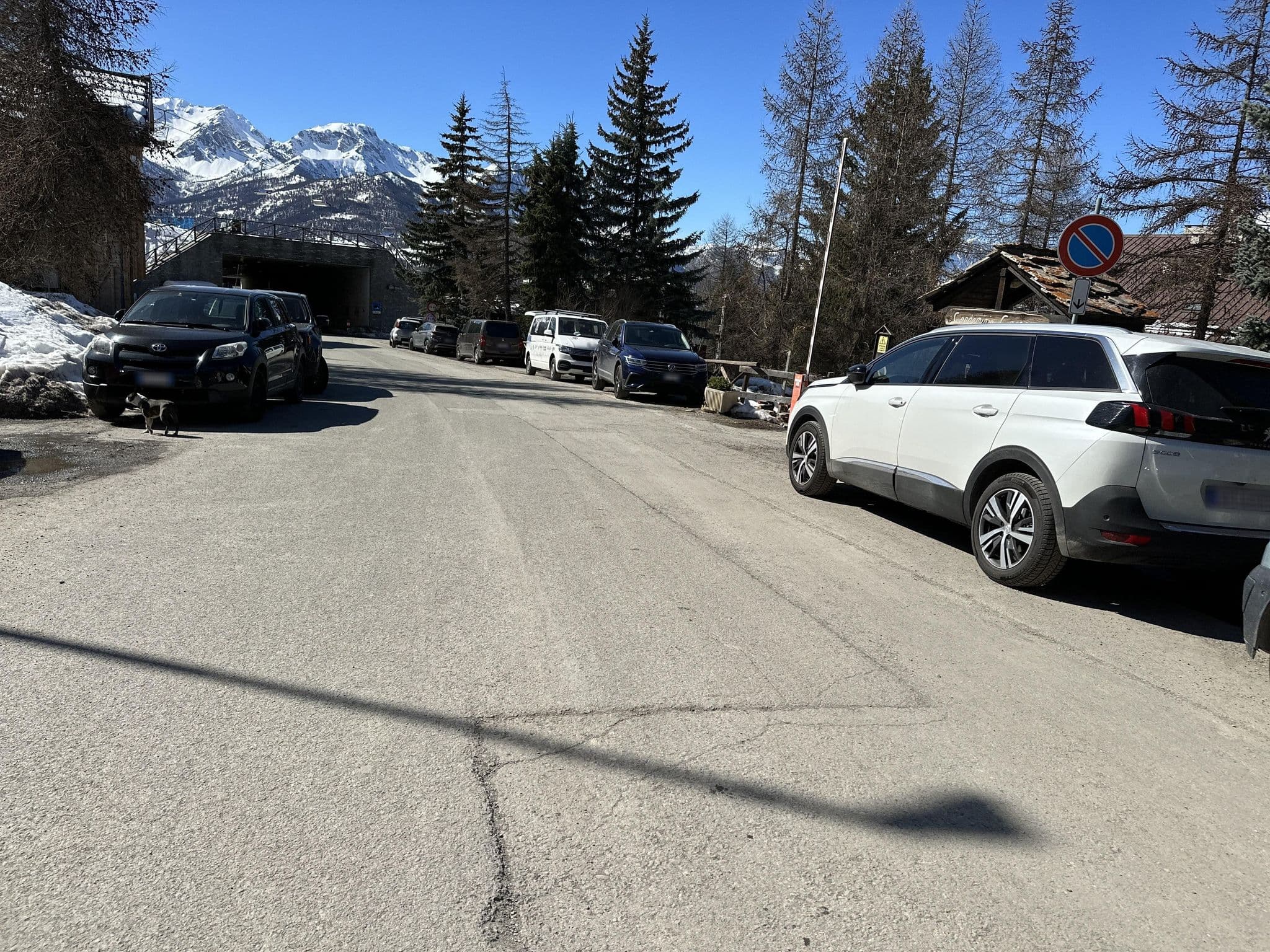 Street view near Restaurant Hotel Chalet del Sole, Sauze d'Oulx — © RSTQ (CC BY-SA · Mapillary)