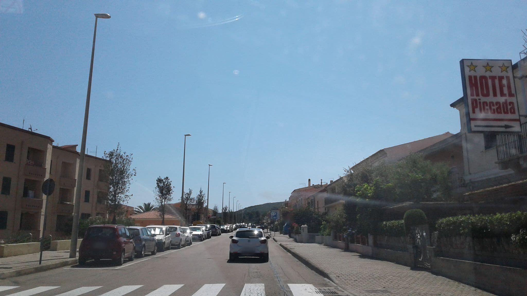 Street view near Hotel Piccada, Palau — © thepriben (CC BY-SA · Mapillary)