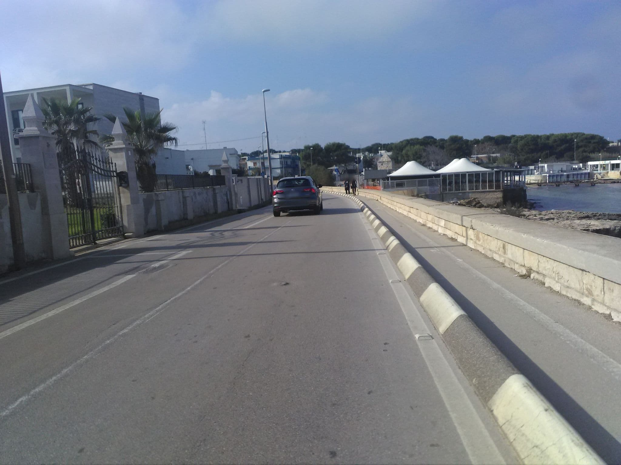 Street view near Villa Longo de Bellis, Palese — © dadda (CC BY-SA · Mapillary)