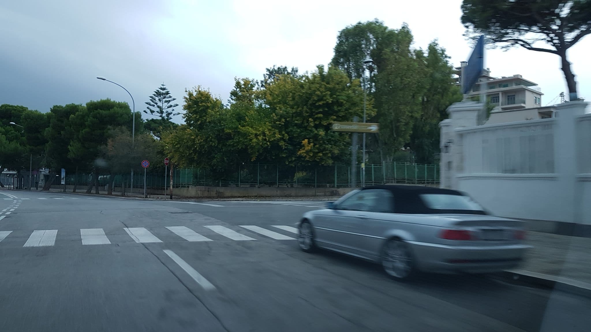 Street view near Perla Del Mare, Bari — © ale_zena_it (CC BY-SA · Mapillary)
