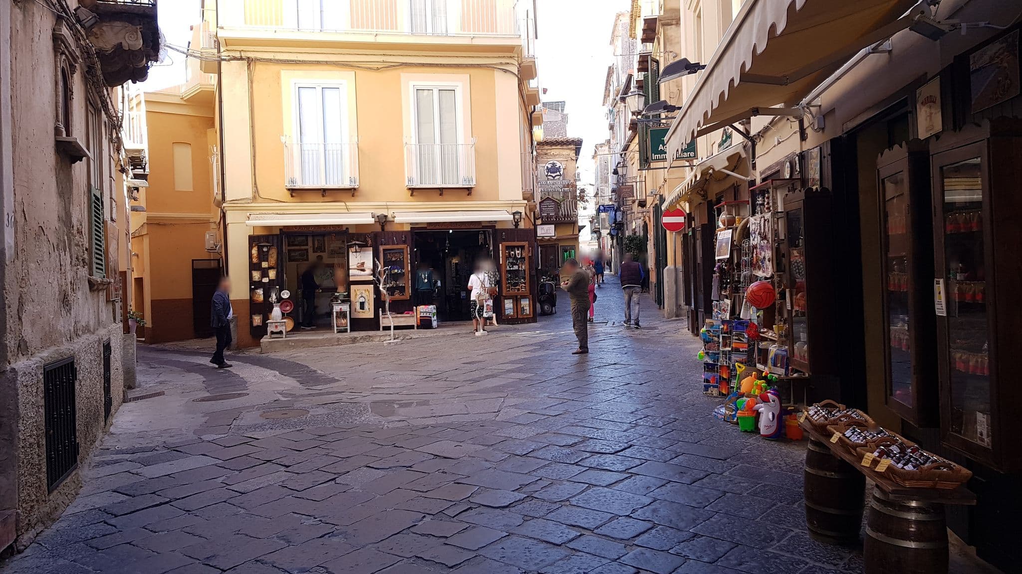 Street view near Palazzo Campisi, Tropea — © lucamenini (CC BY-SA · Mapillary)