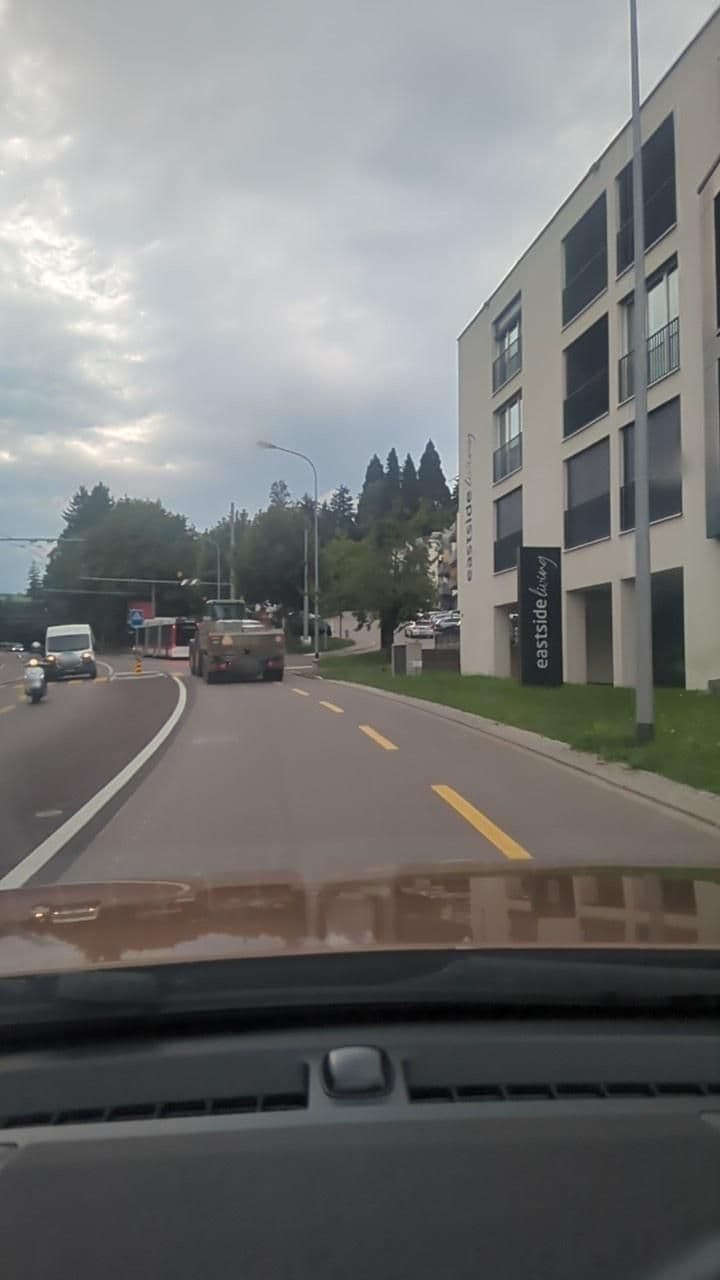 Street view near Eastside, Wittenbach — © mobile1 (CC BY-SA · Mapillary)