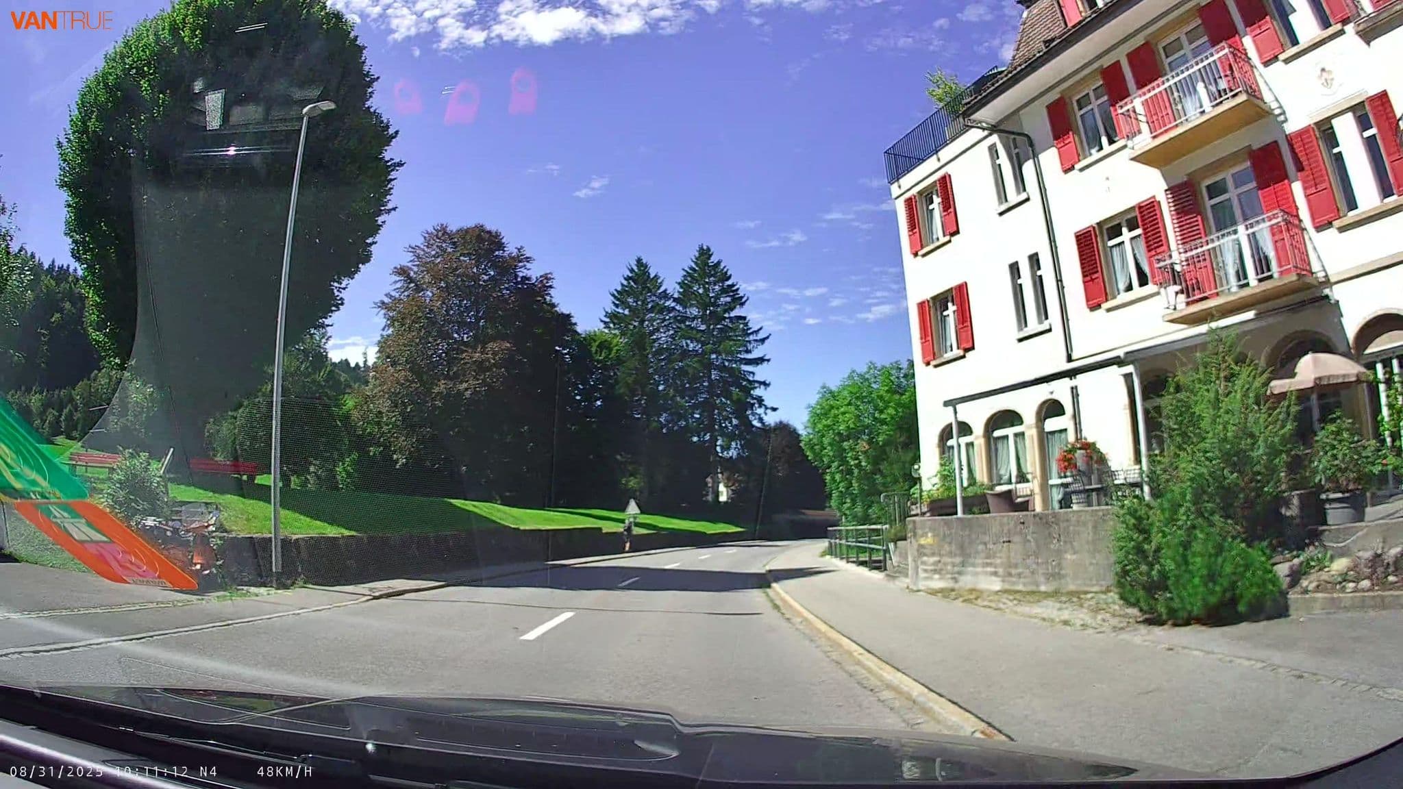 Street view near Hotel Jakobsbad, Gonten — © fcignat (CC BY-SA · Mapillary)
