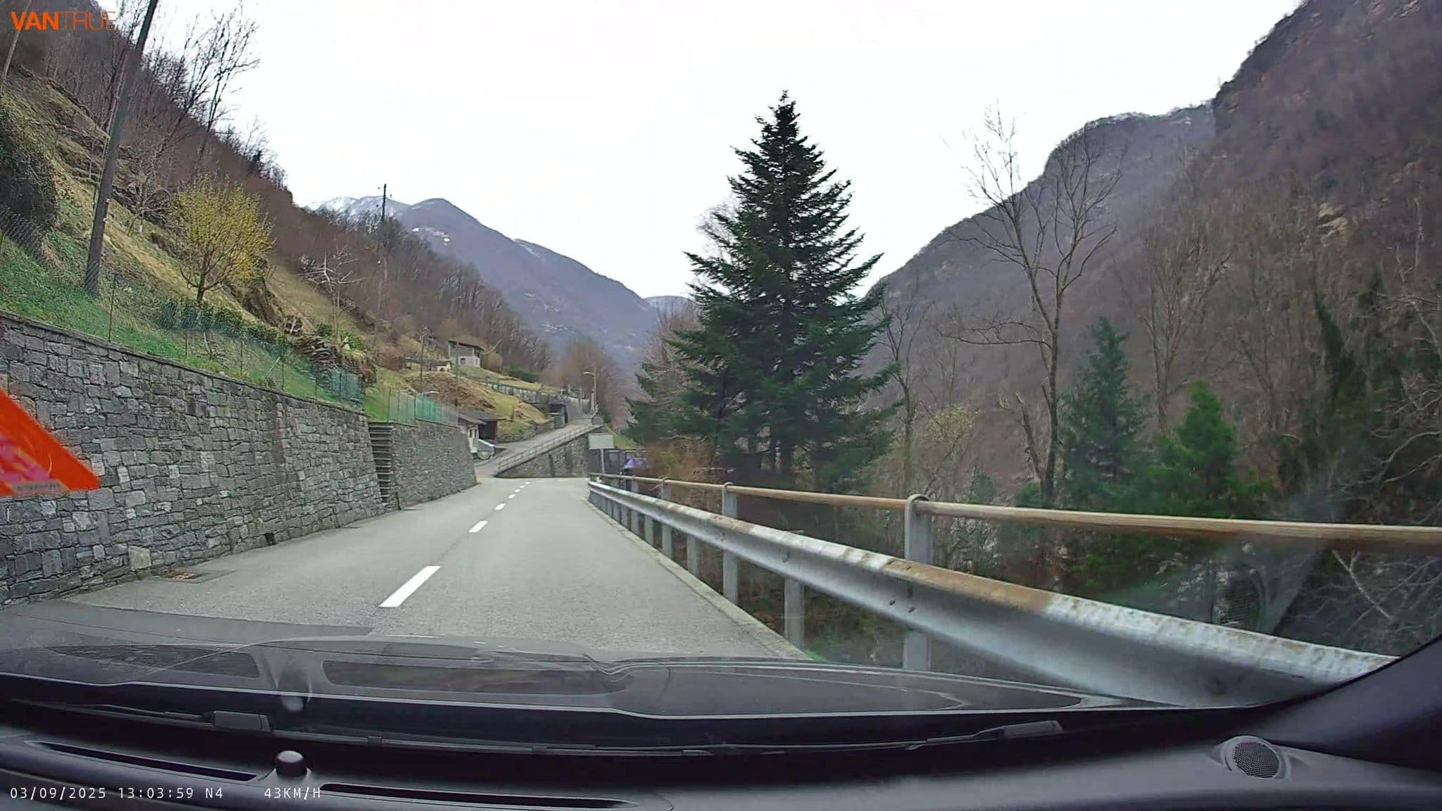 Street view near Casafile 2½ - Zimmer - Rustico, Lavertezzo — © fcignat (CC BY-SA · Mapillary)