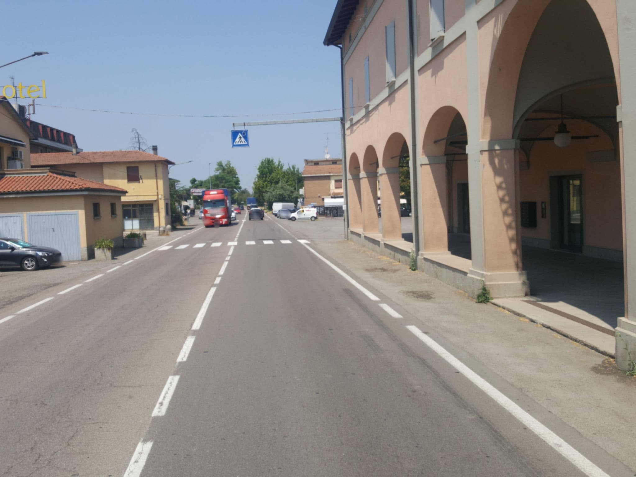 Street view near Room and Breakfast "Il Cantastorie" - casa Molinari-Boldrini, Cavazzona — © klimakas (CC BY-SA · Mapillary)