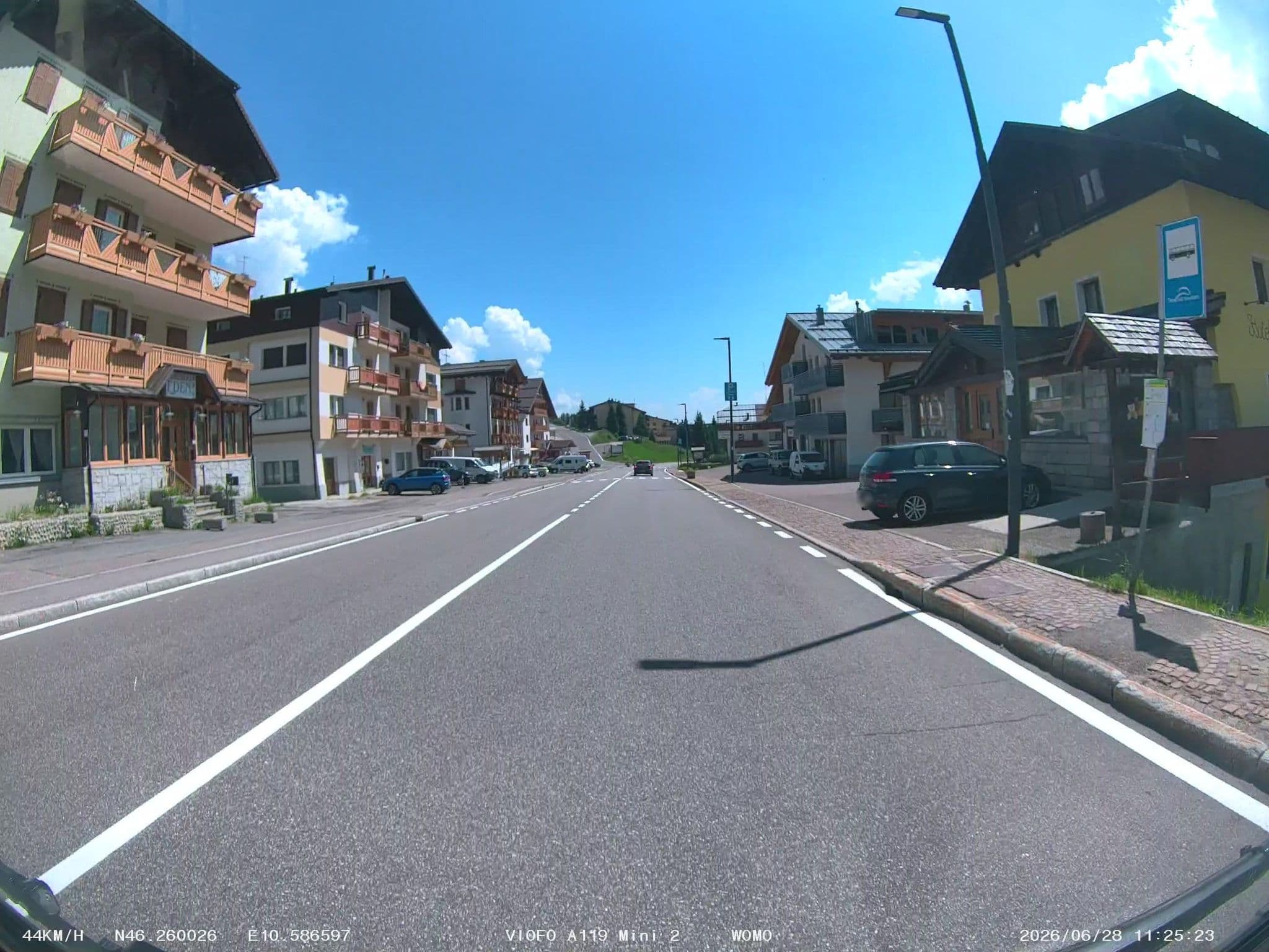 Street view near Albergo Eden, Ponte di Legno — © soulcover (CC BY-SA · Mapillary)