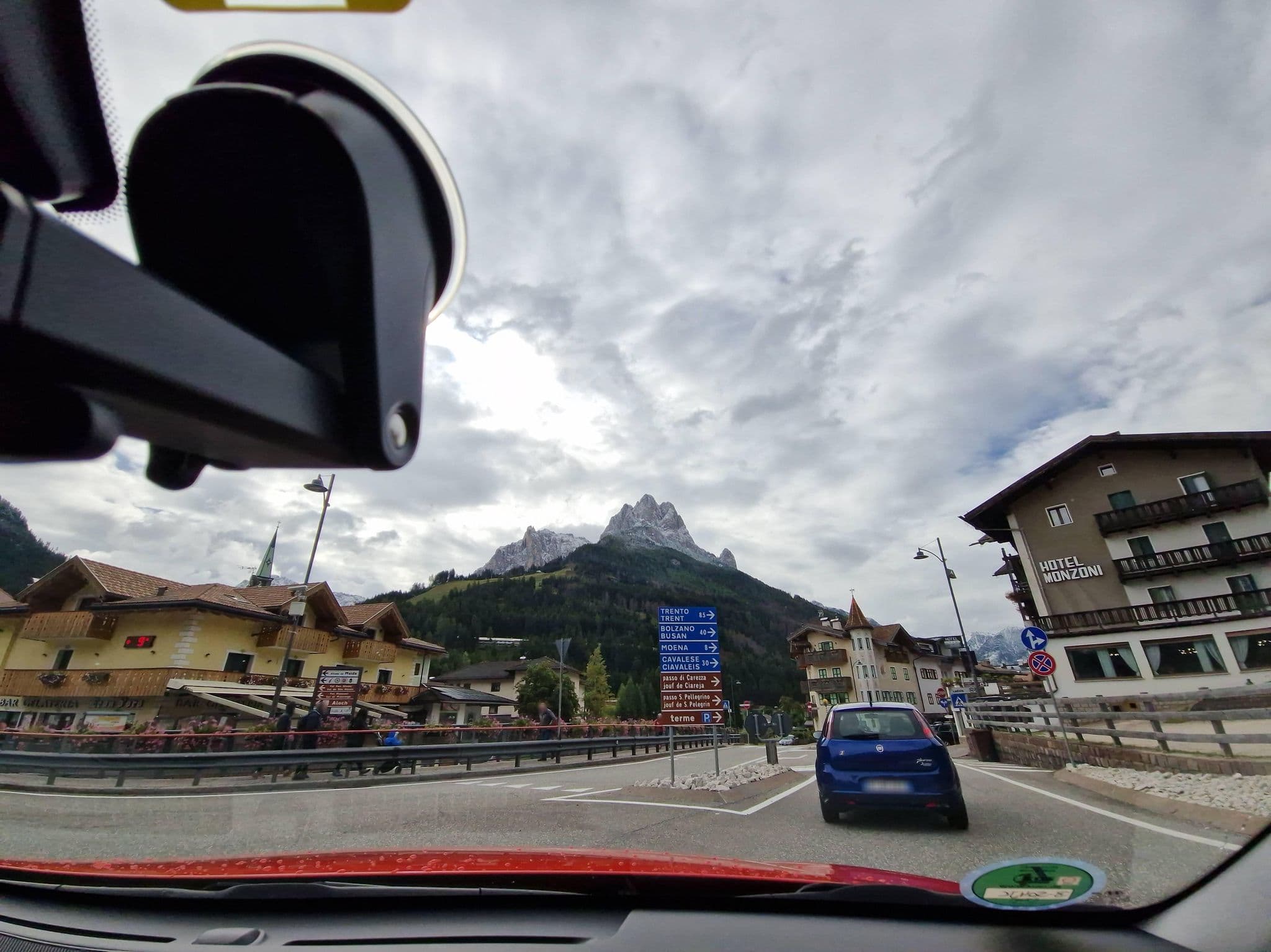 Street view near Hotel Ladinia, Pozza di Fassa — © mcliquid (CC BY-SA · Mapillary)