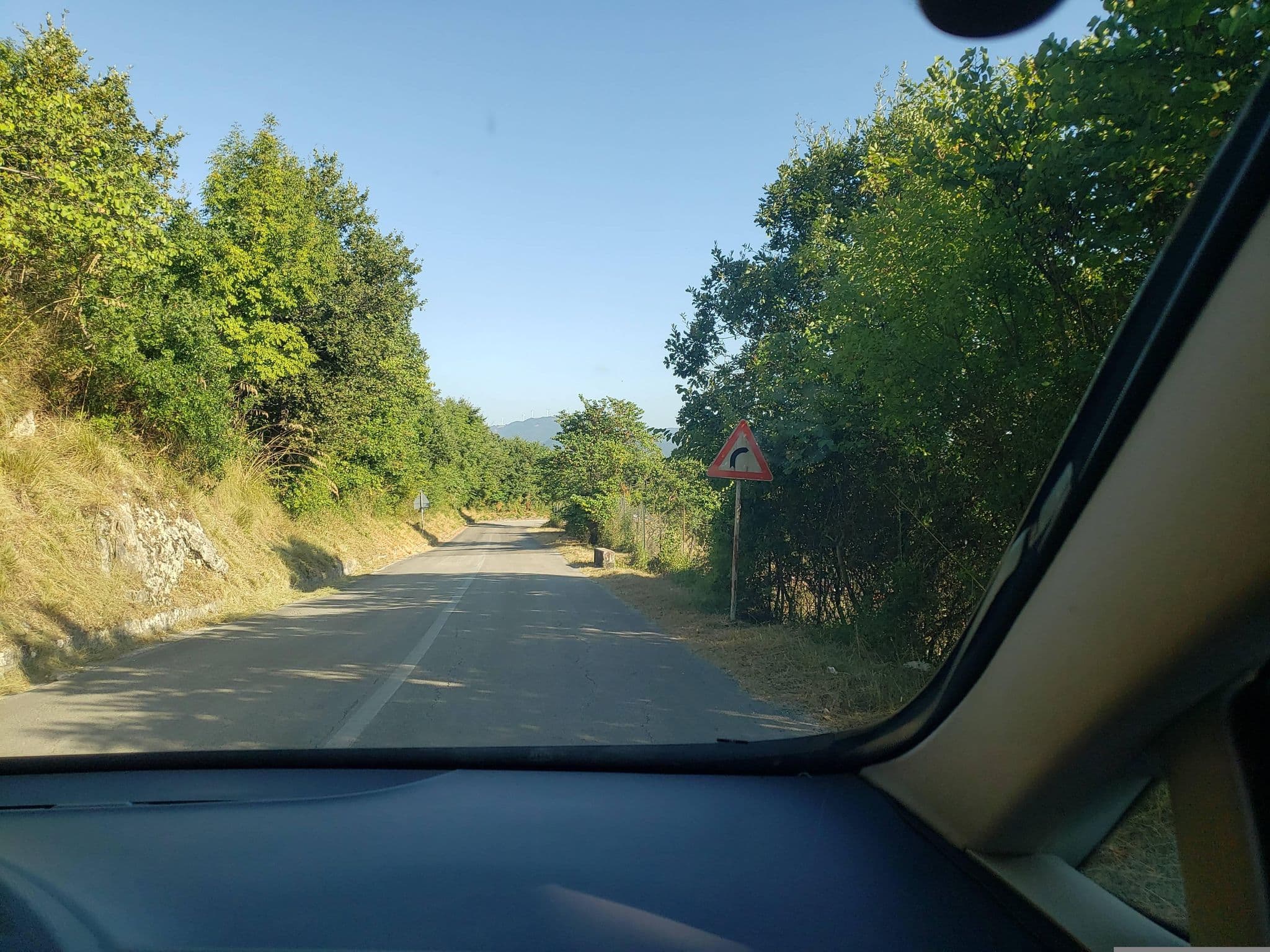 Street view near B&B Le Caiazzane Hotel, Pozzilli — © mapfool (CC BY-SA · Mapillary)