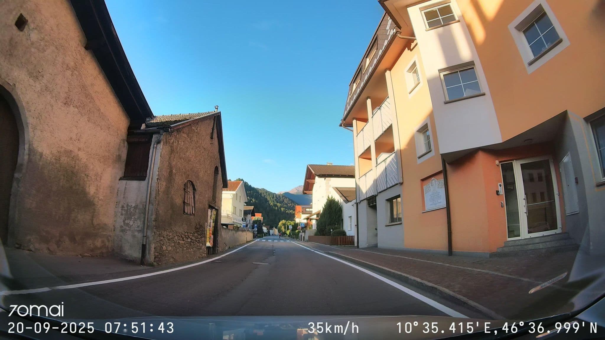 Street view near Hotel Zentral, Prato Allo Stelvio — © doriel (CC BY-SA · Mapillary)