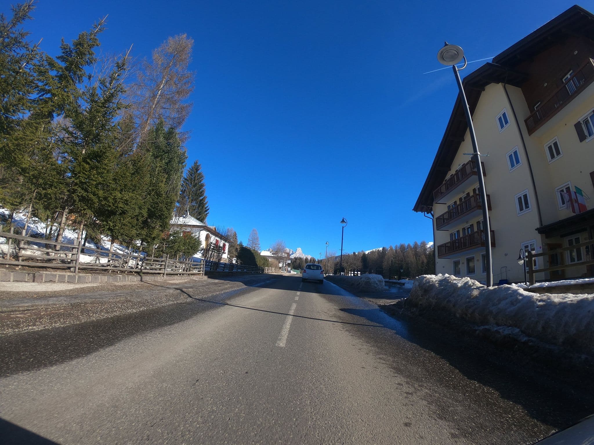 Street view near Phi Hotel Bellamonte, Predazzo — © chrisbeddow (CC BY-SA · Mapillary)
