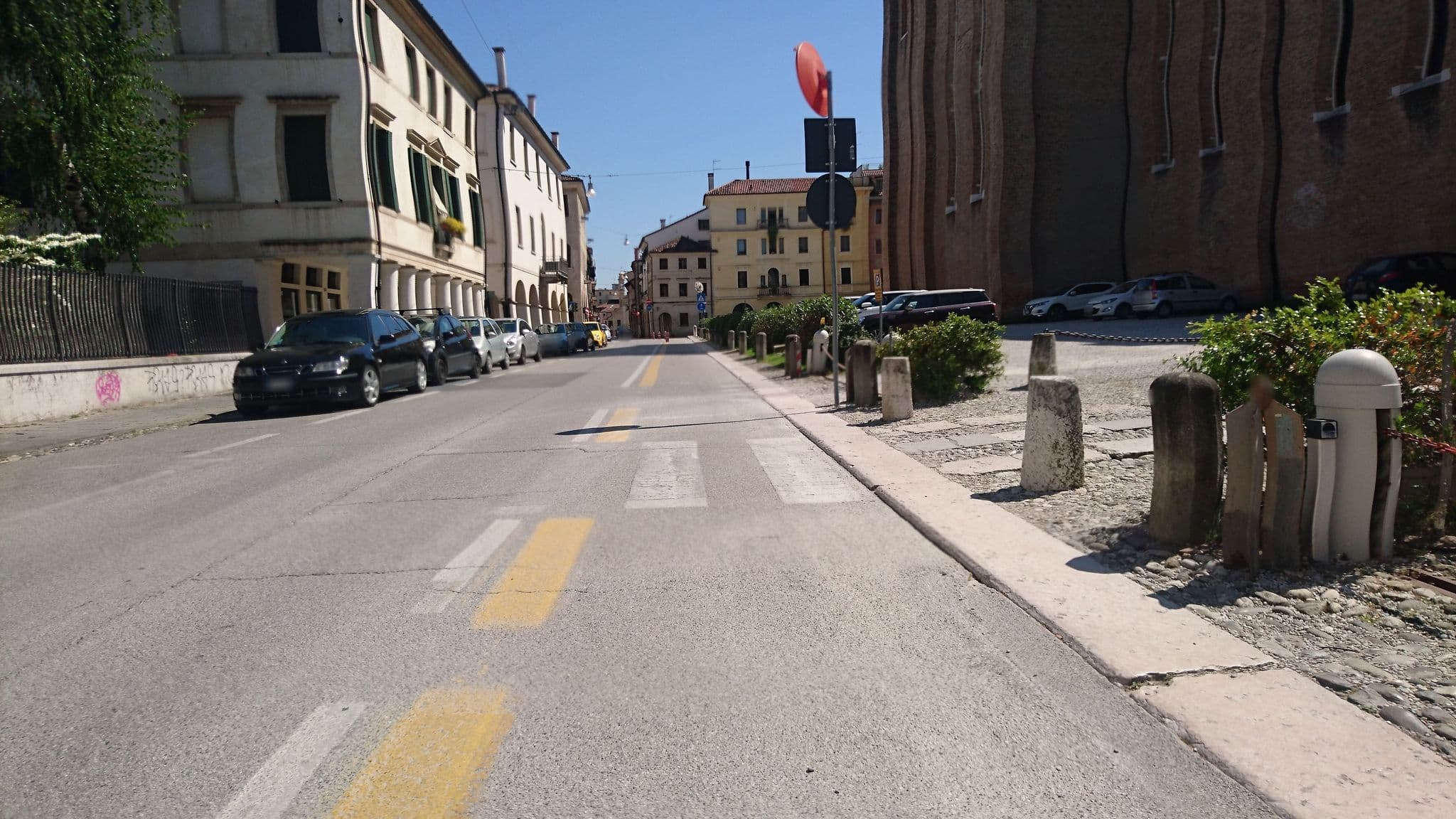Street view near B&B Centro della Famiglia, Treviso — © voschix (CC BY-SA · Mapillary)