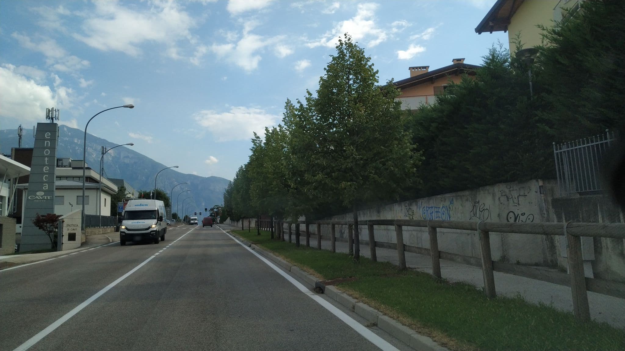 Street view near Paco Hotel, Ravina — © mikki65 (CC BY-SA · Mapillary)