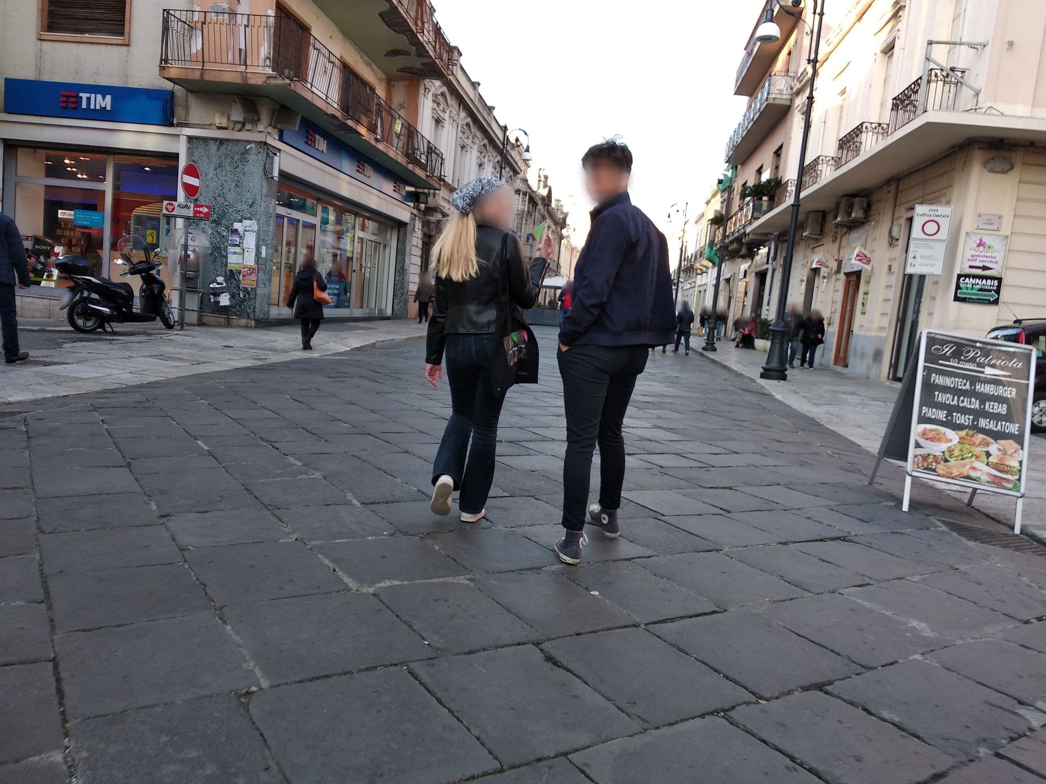 Street view near Leus Appartment, Reggio Calabria — © mircozorzo (CC BY-SA · Mapillary)