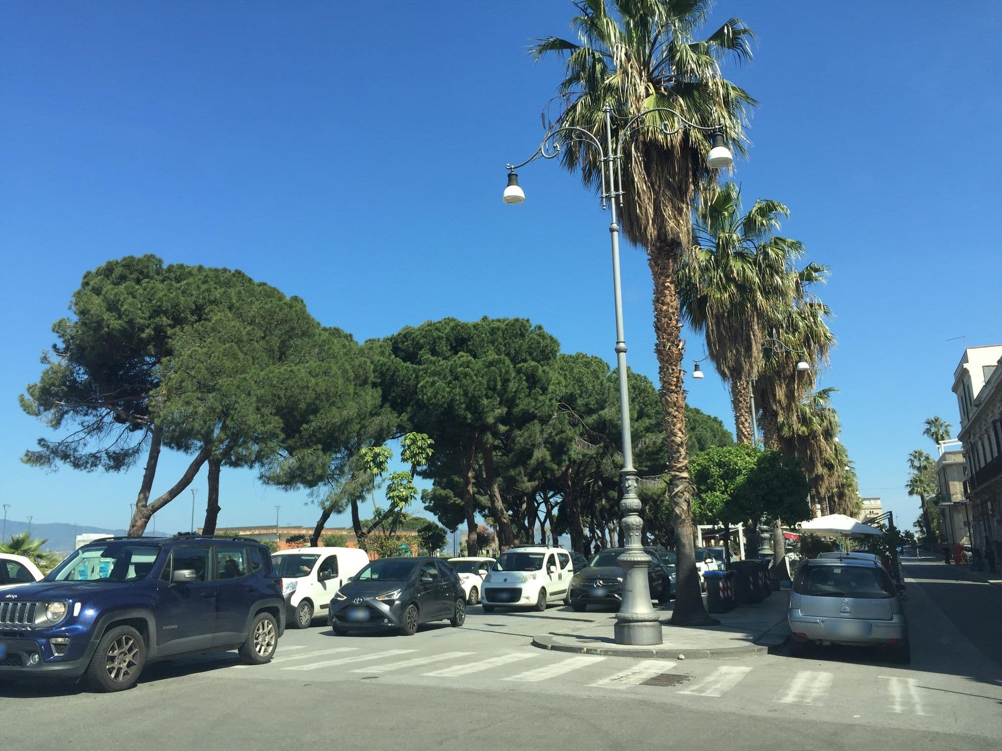 Street view near Il Balcone Sullo Stretto, Reggio Calabria — © igorzo (CC BY-SA · Mapillary)