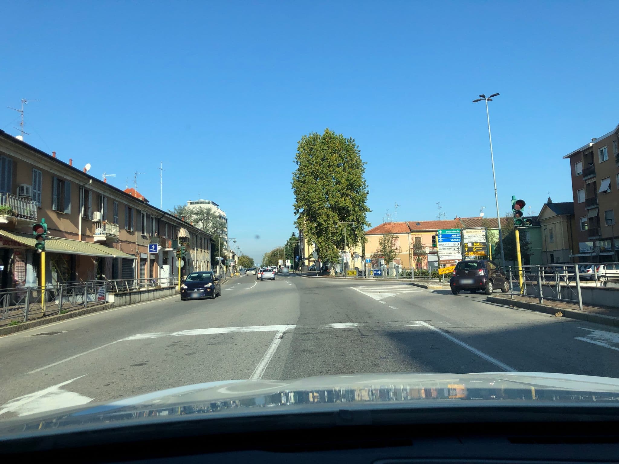 Street view near La corte di Bollate, Bollate — © adirricor (CC BY-SA · Mapillary)