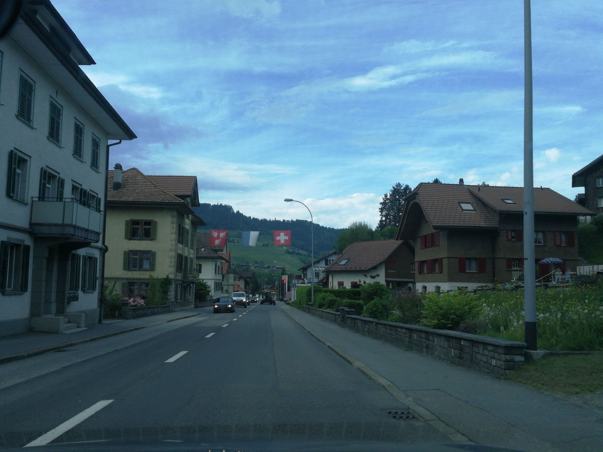 Street view near Hotel Kreuz, Schüpfheim — © barbe45 (CC BY-SA · Mapillary)