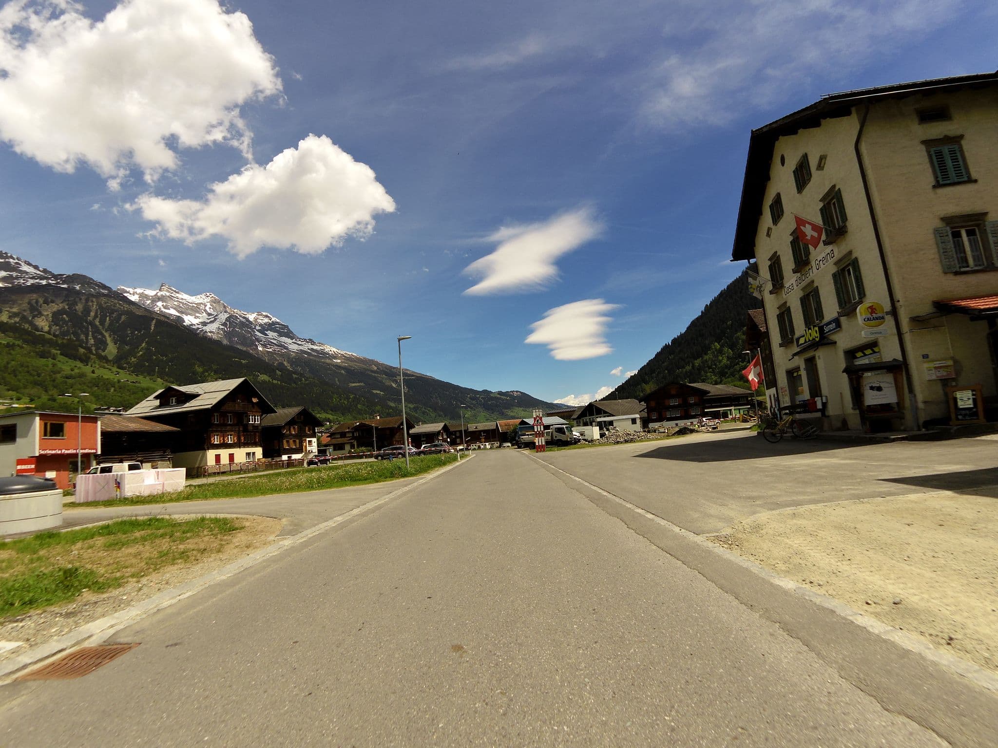 Street view near Casa Greina B&B, Trun — © likesopenstreetmap (CC BY-SA · Mapillary)
