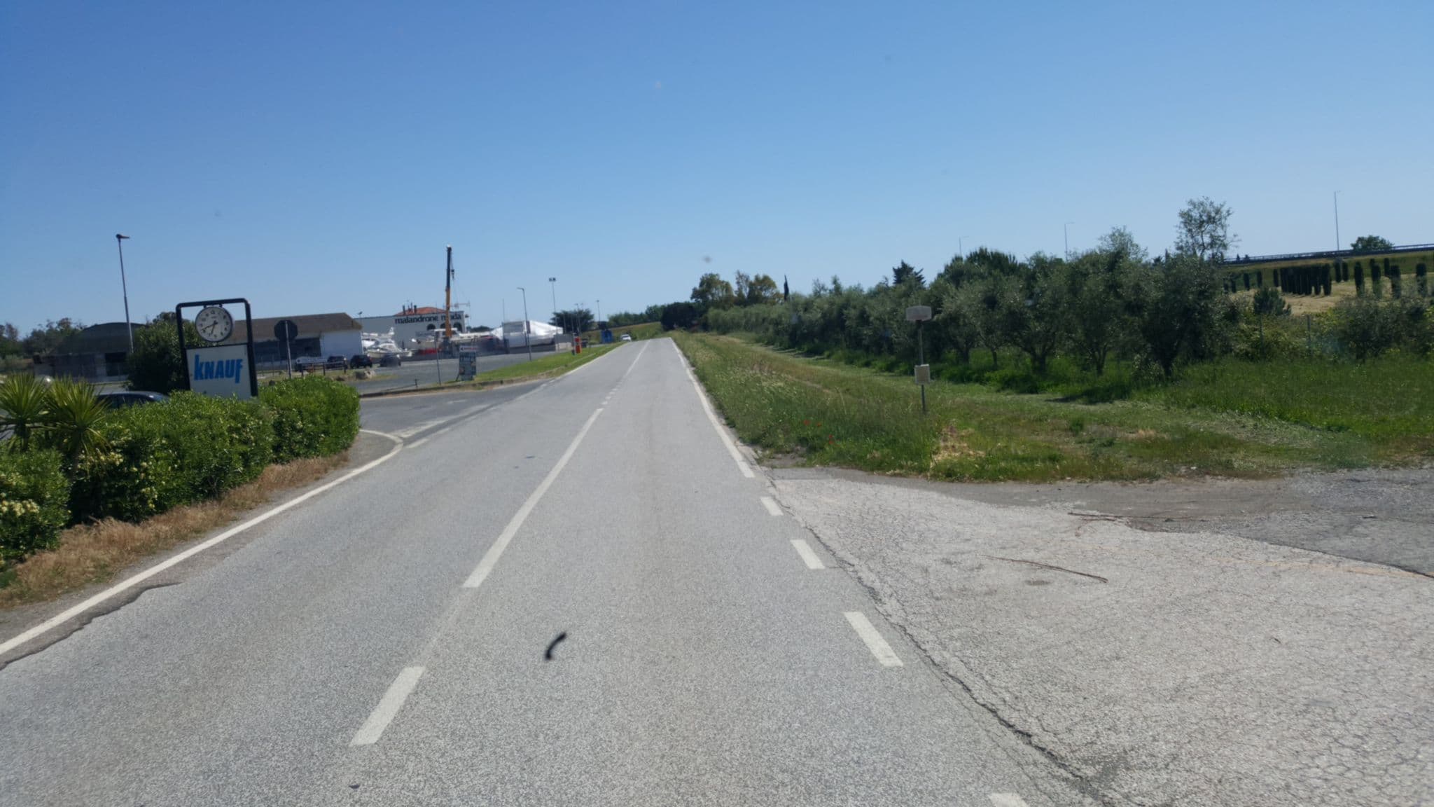 Street view near Hotel Il Malandrone, Rosignano Marittimo — © klimakas (CC BY-SA · Mapillary)