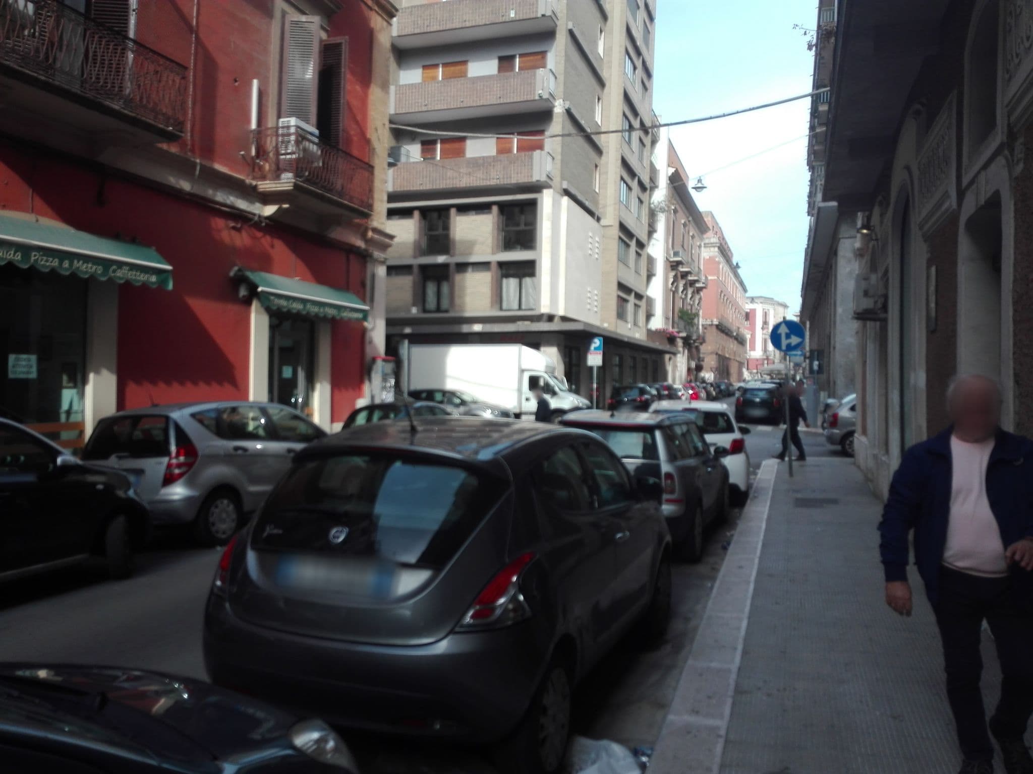 Street view near Palazzo Gatto Bianco, Bari