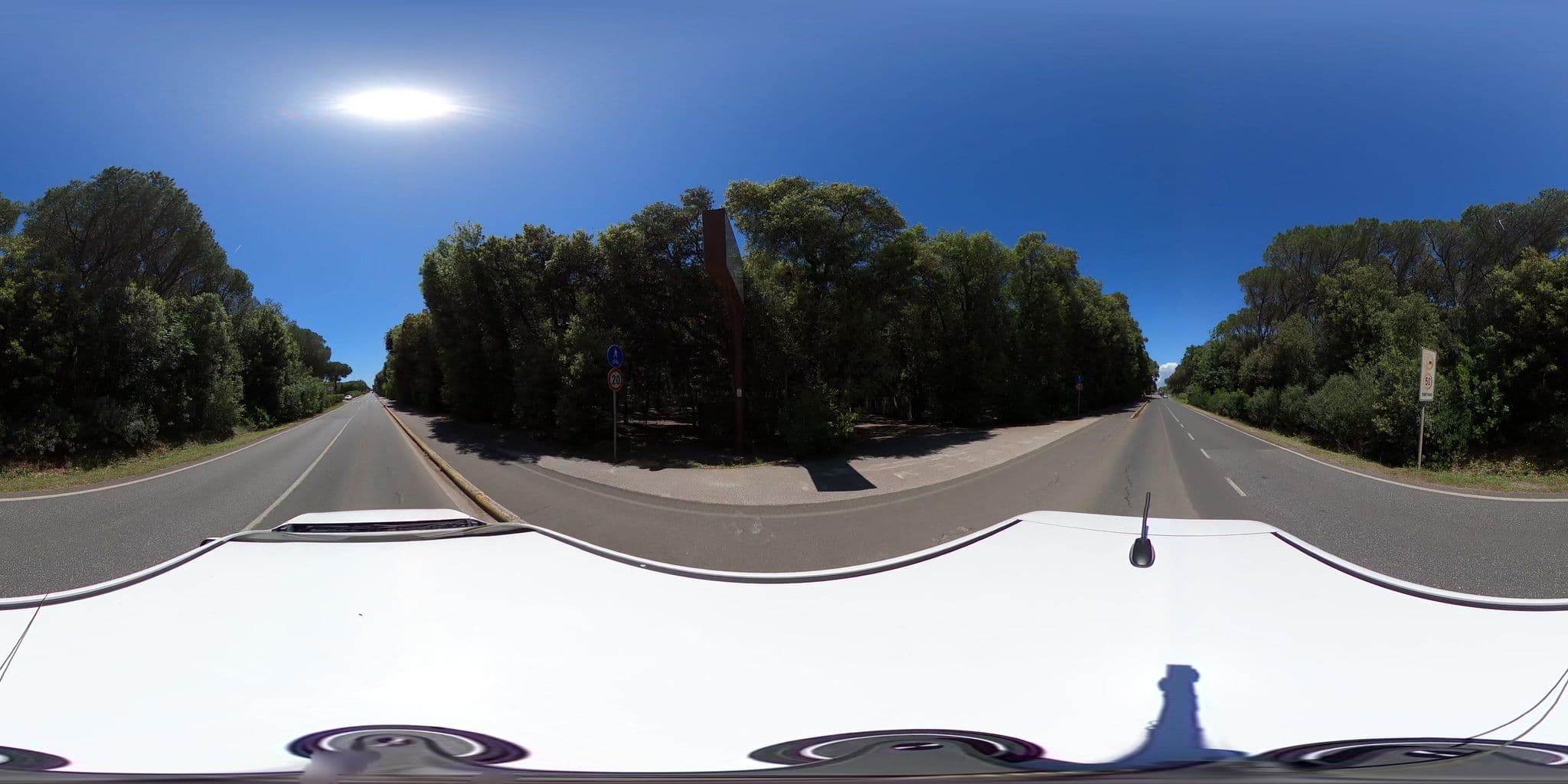 Street view near Mariva Dune Suites, San Vincenzo — © momix (CC BY-SA · Mapillary)