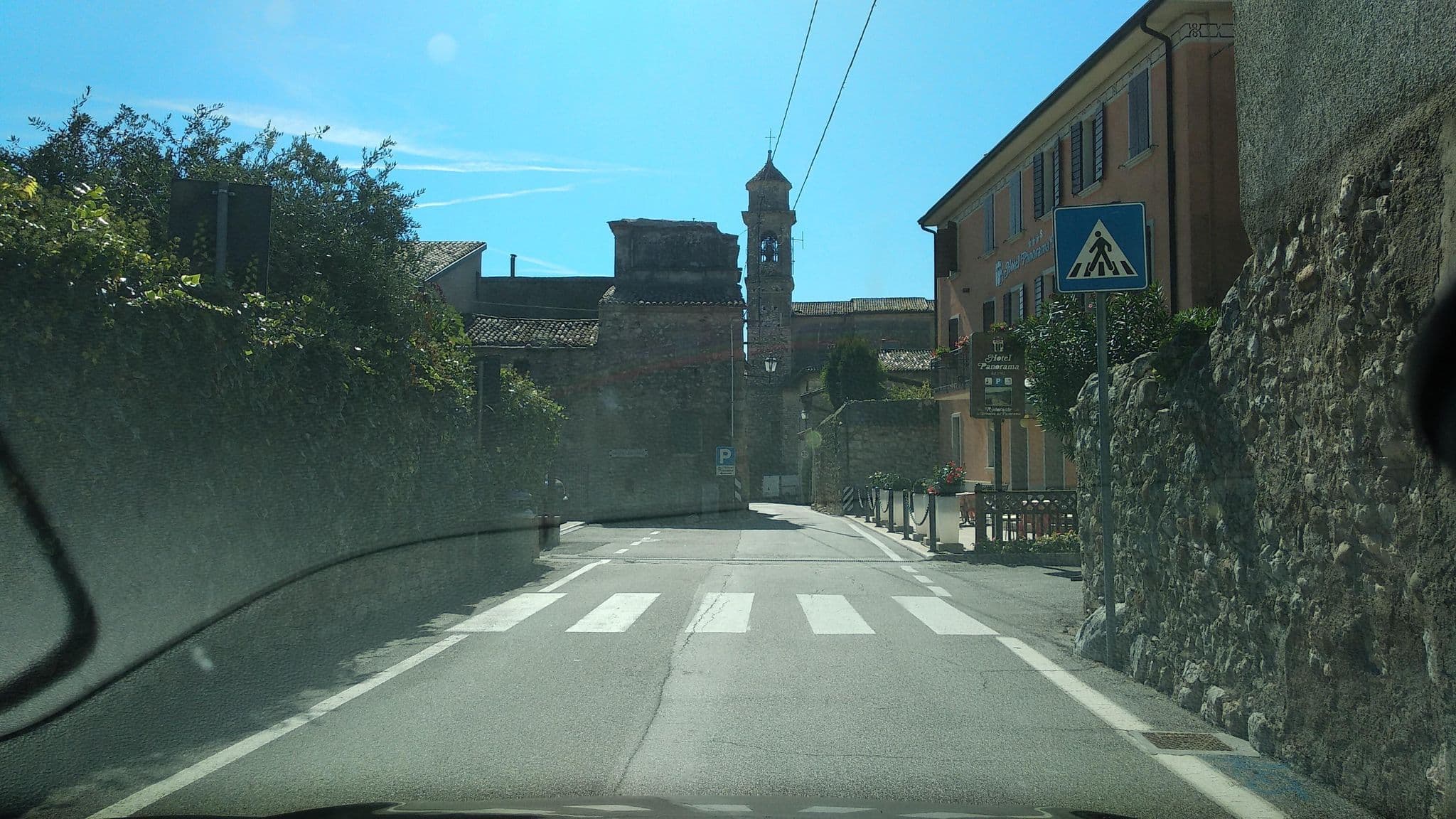 Street view near Hotel Panorama Ristorante, Torri del Benaco — © steinm (CC BY-SA · Mapillary)