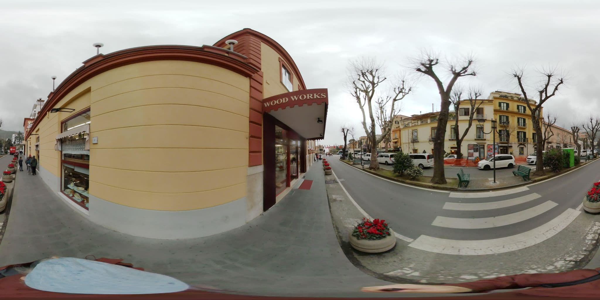 Street view near Hotel Villa Di Sorrento, Sorrento — © stefan-RolfsRom (CC BY-SA · Mapillary)
