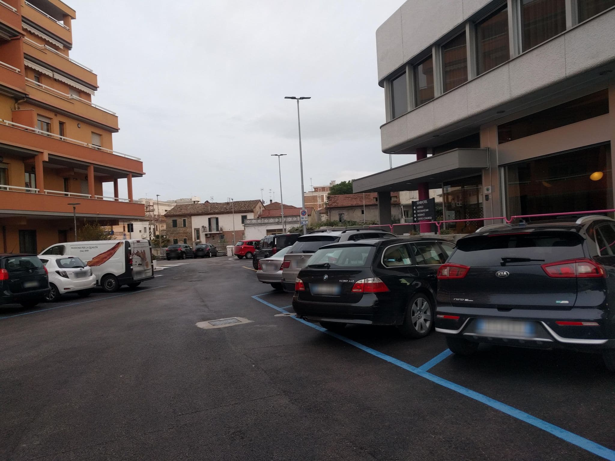 Street view near Senb Hotel Senigallia, Senigallia — © sorcrosc (CC BY-SA · Mapillary)
