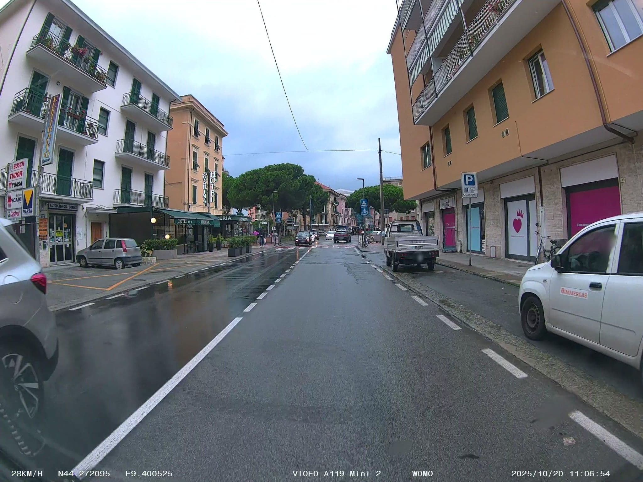 Street view near Hotel Suisse, Sestri Levante — © soulcover (CC BY-SA · Mapillary)