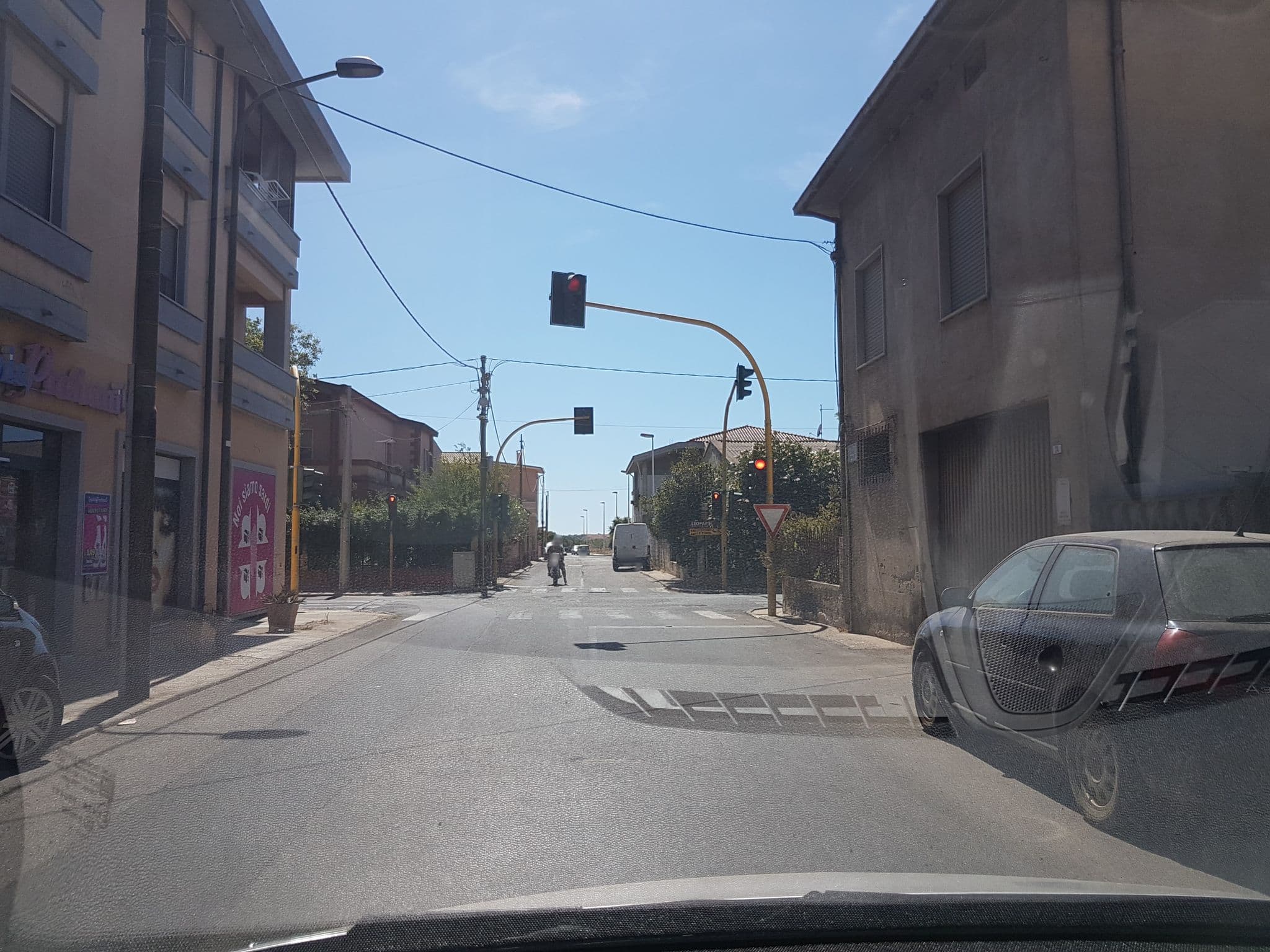 Street view near BB l’Alga, Cabras — © damjang (CC BY-SA · Mapillary)