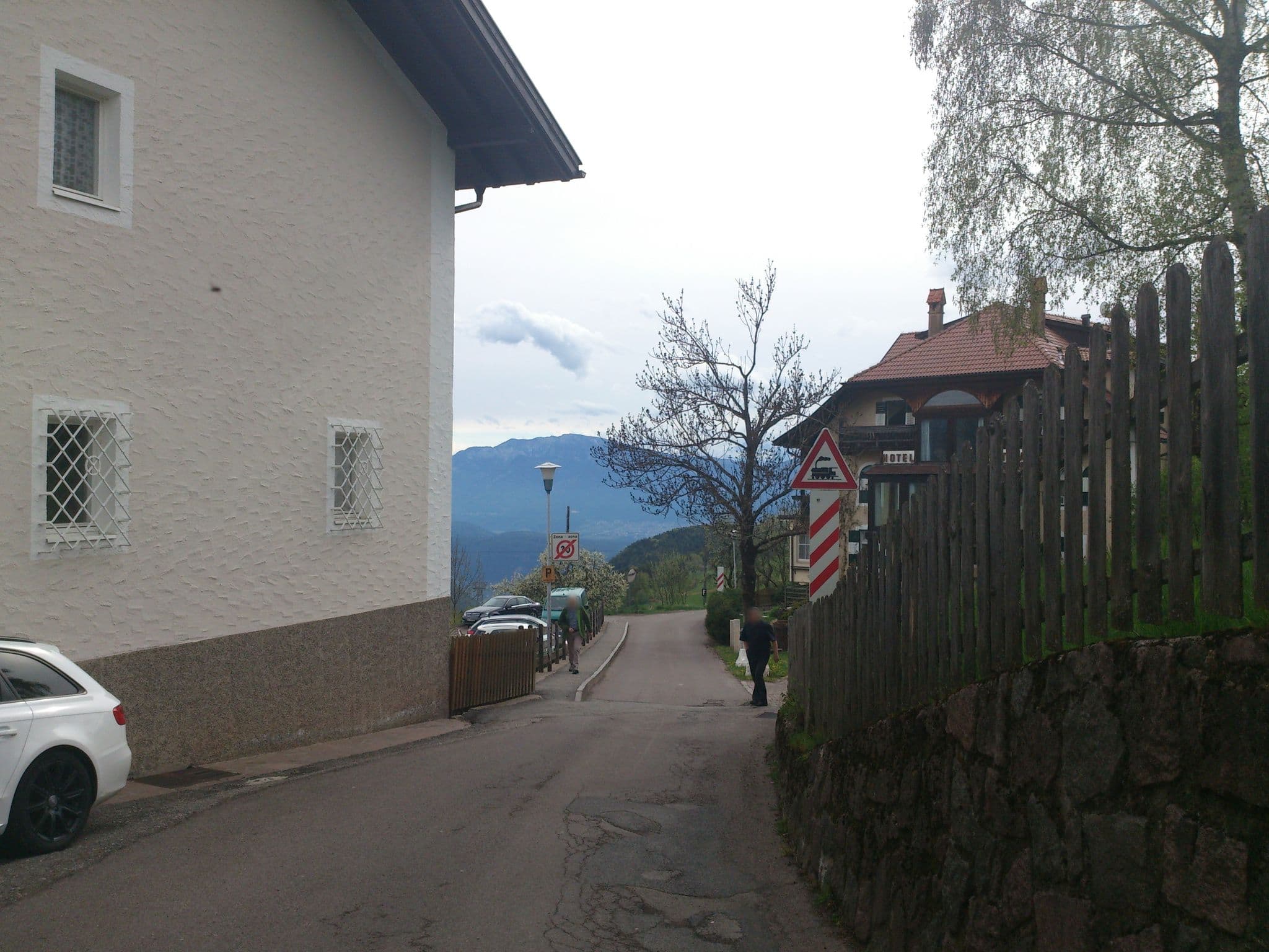 Street view near Trattoria Babsi, Soprabolzano — © marcuscalabresus (CC BY-SA · Mapillary)