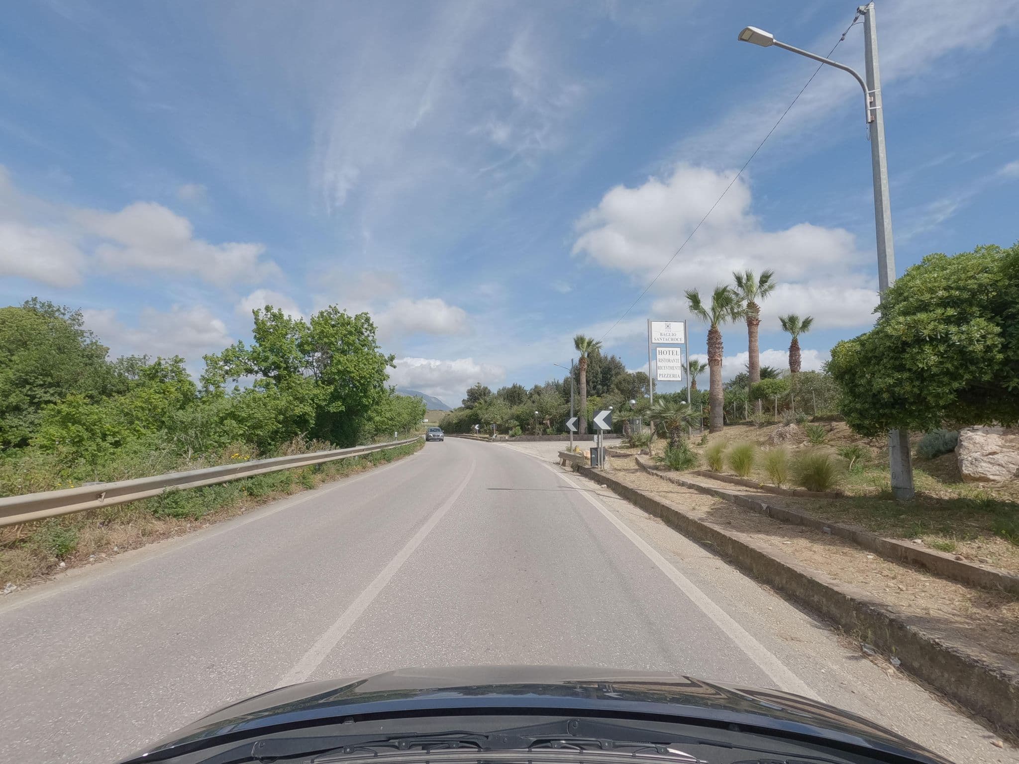 Street view near Albergo Baglio Santacroce, Valderice — © ESTmapper1001 (CC BY-SA · Mapillary)