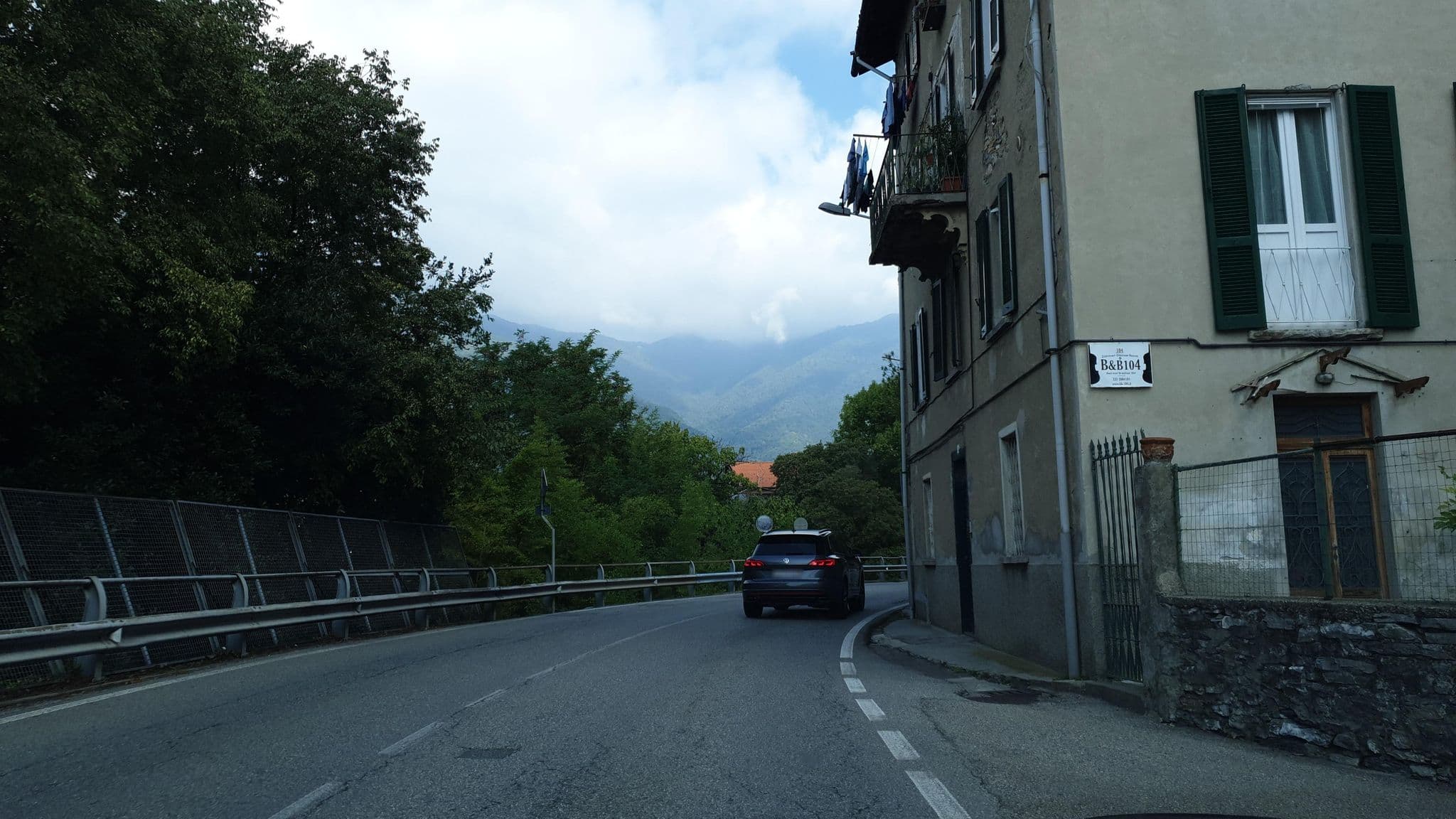Street view near B&B 104, Blevio — © jopparn (CC BY-SA · Mapillary)
