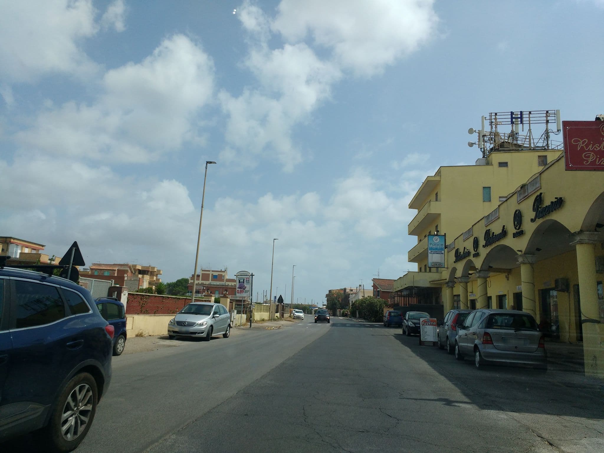Street view near B Palace, Torvaianica — © thetornado76 (CC BY-SA · Mapillary)