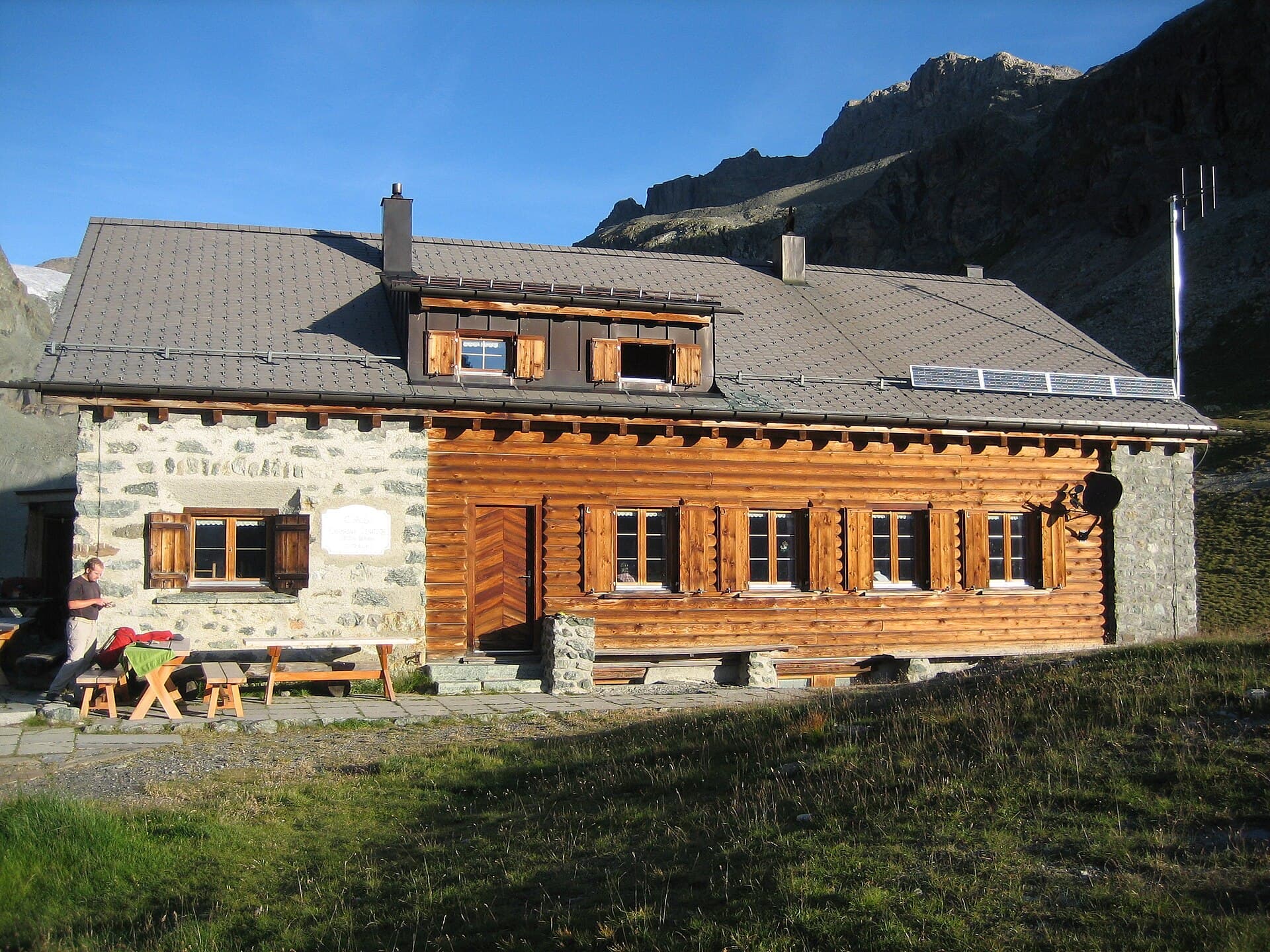 Chamanna Jenatsch CAS (via Wikimedia Commons, CC BY-SA 3.0)