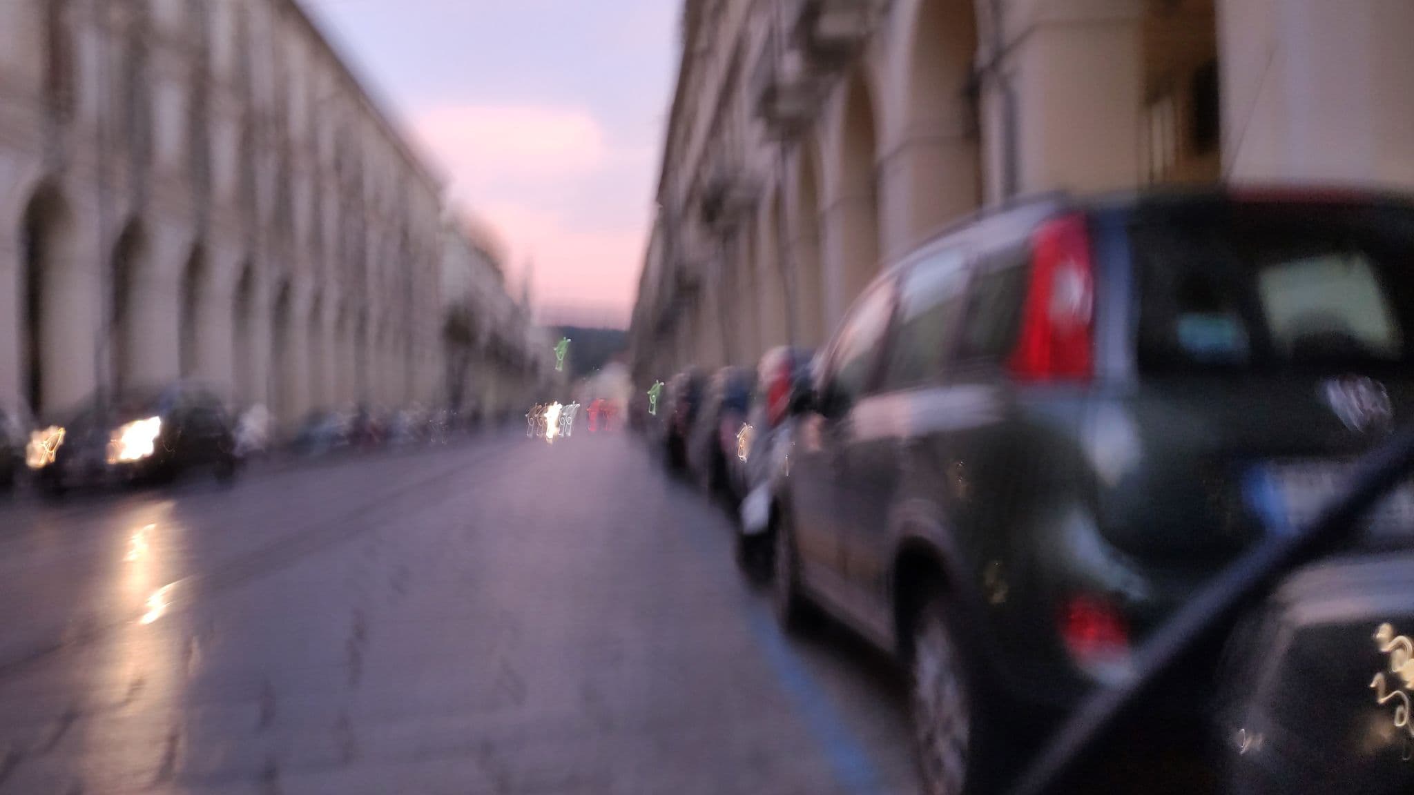 Street view near Affittacamere - Una Camera In Centro, Circoiscrizione I — © kymolos (CC BY-SA · Mapillary)