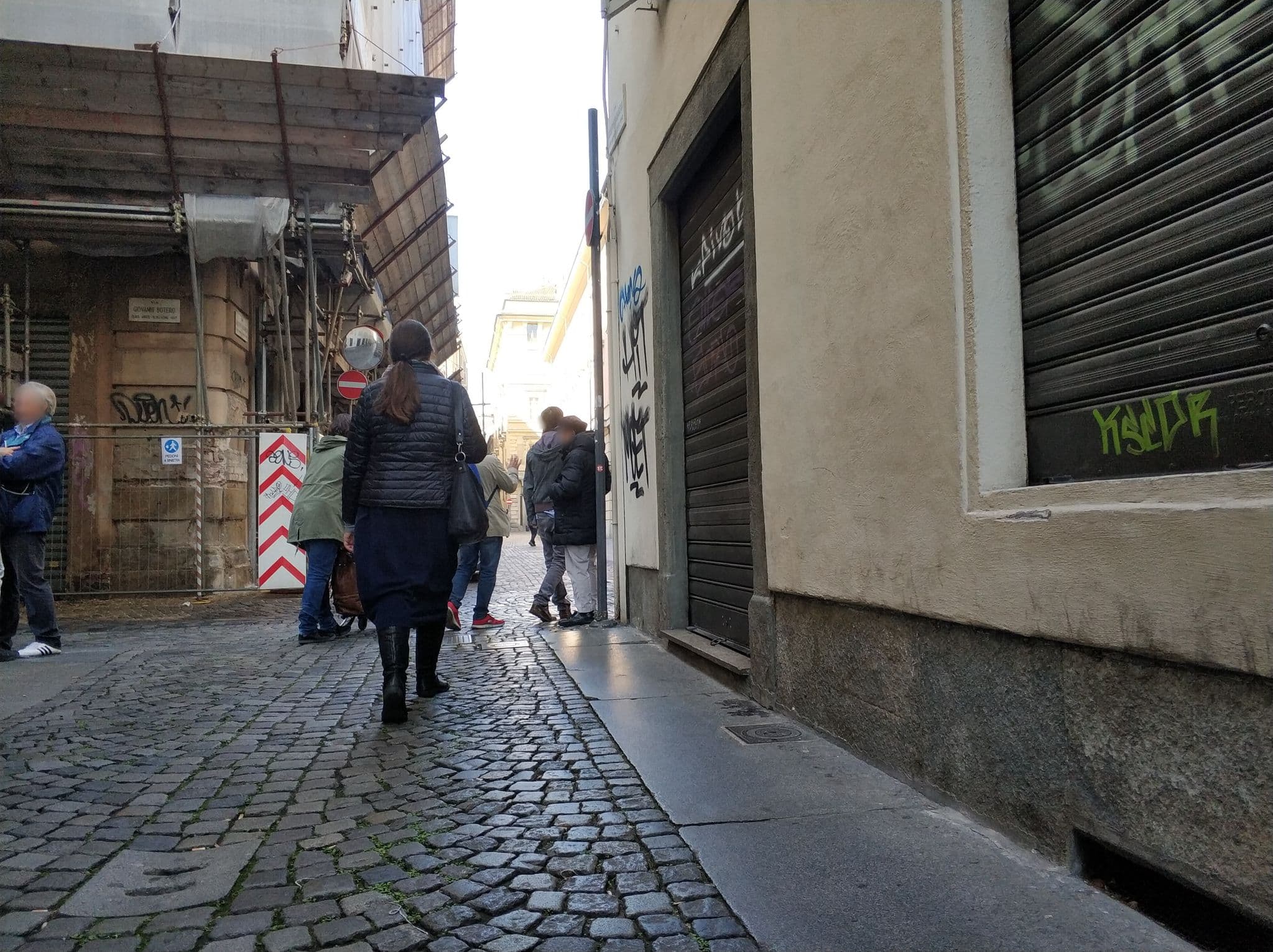 Street view near Atriums Apartments a Torino - Gestione affitti brevi e turistici, case vacanza, Bed & Breakfast, Centro — © canfe (CC BY-SA · Mapillary)