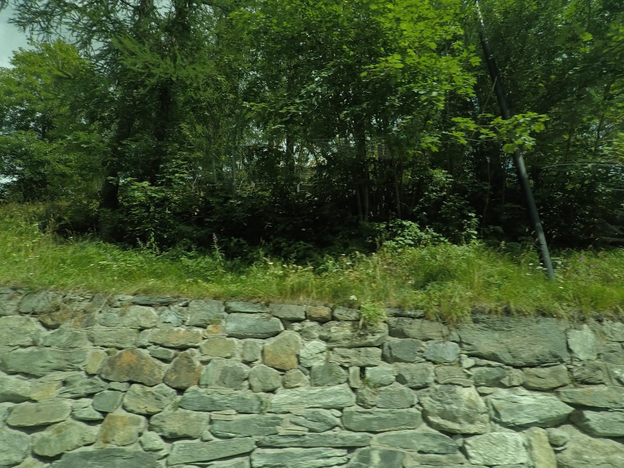 Street view near Chalet Les Airelles, Valtournenche — © bcostacurta (CC BY-SA · Mapillary)