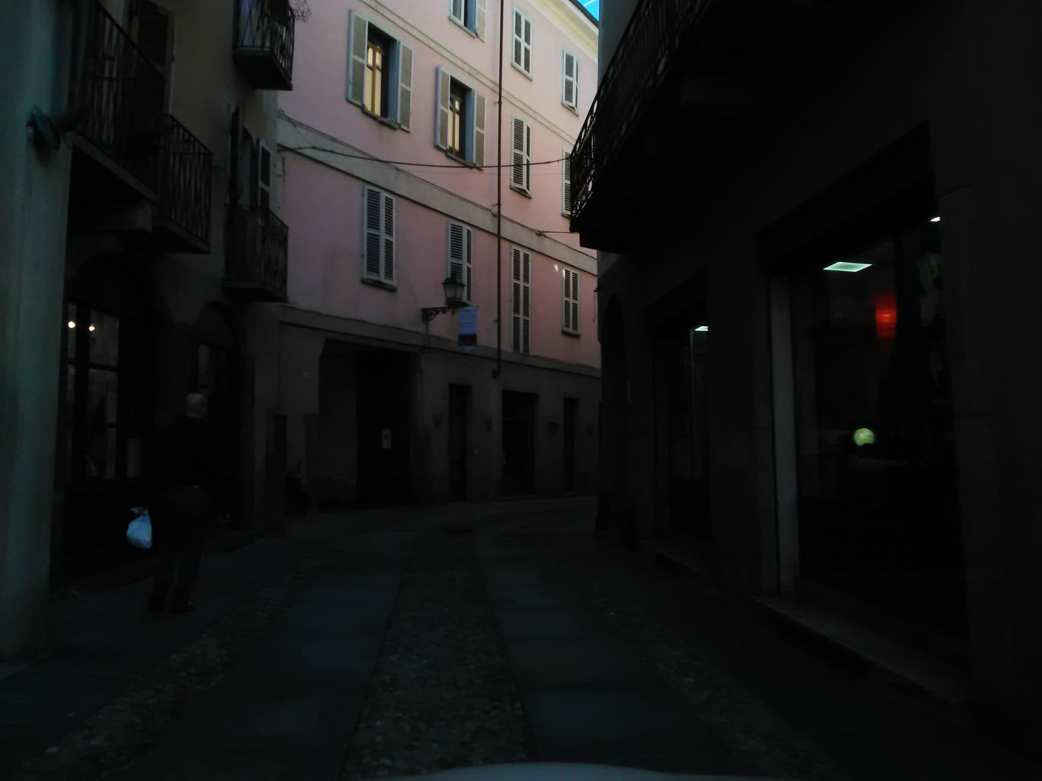 Street view near La Sfinge Camere, Varallo — © mikki65 (CC BY-SA · Mapillary)