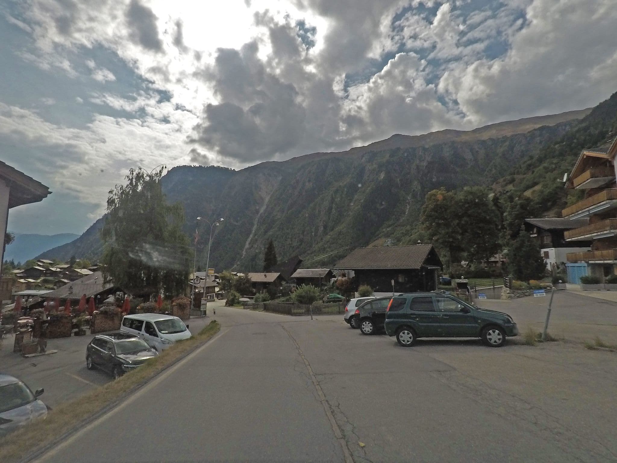 Street view near Massa, Naters — © canadarunner (CC BY-SA · Mapillary)
