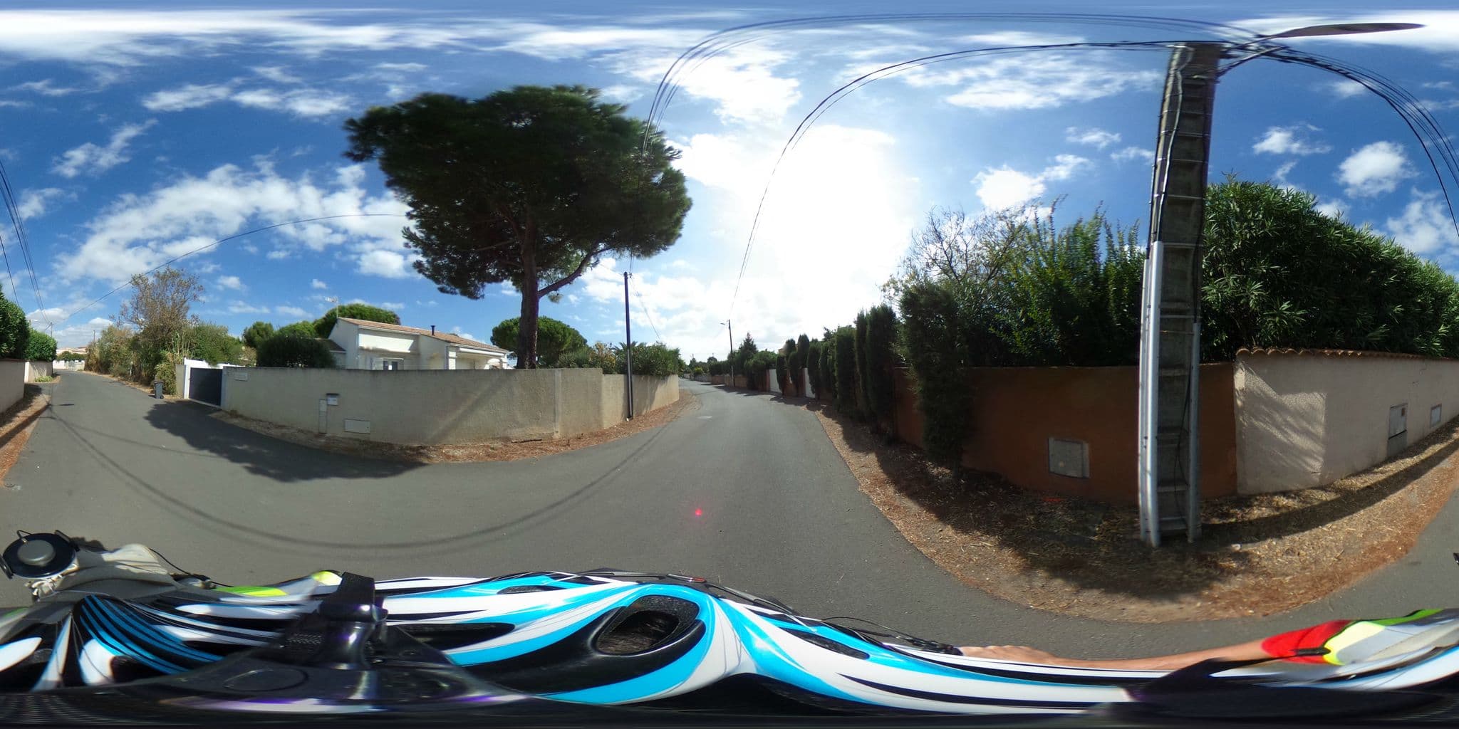 Street view near Villa Peacock Chambre d'Hôte 110 % men only, Agde — © adrian2 (CC BY-SA · Mapillary)