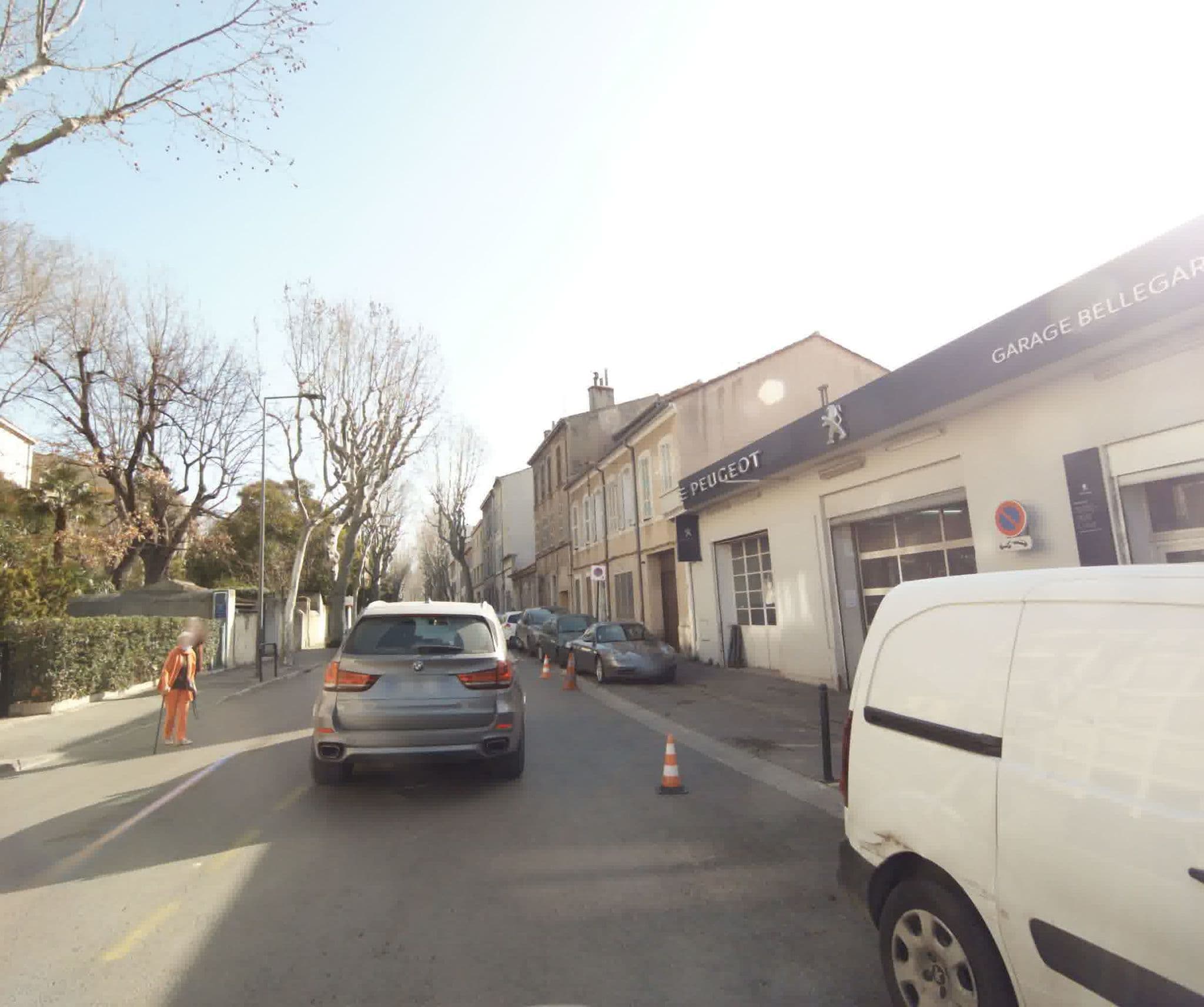 Street view near Appart’hôtel - Villa Zola (Appartement d'hôtes), Aix-en-Provence — © sogefi (CC BY-SA · Mapillary)