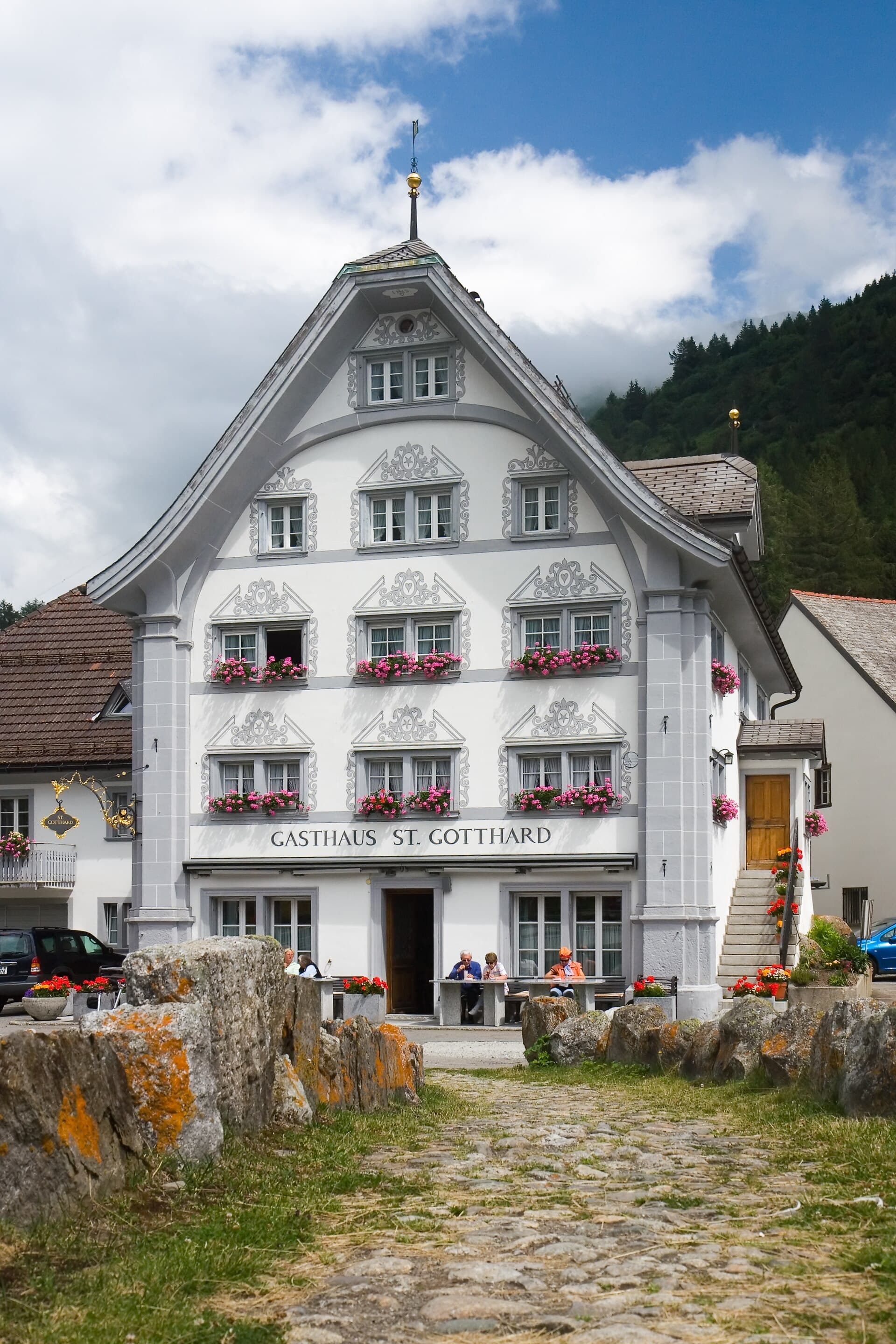 St. Gotthard (via Wikimedia Commons, CC BY-SA 3.0)