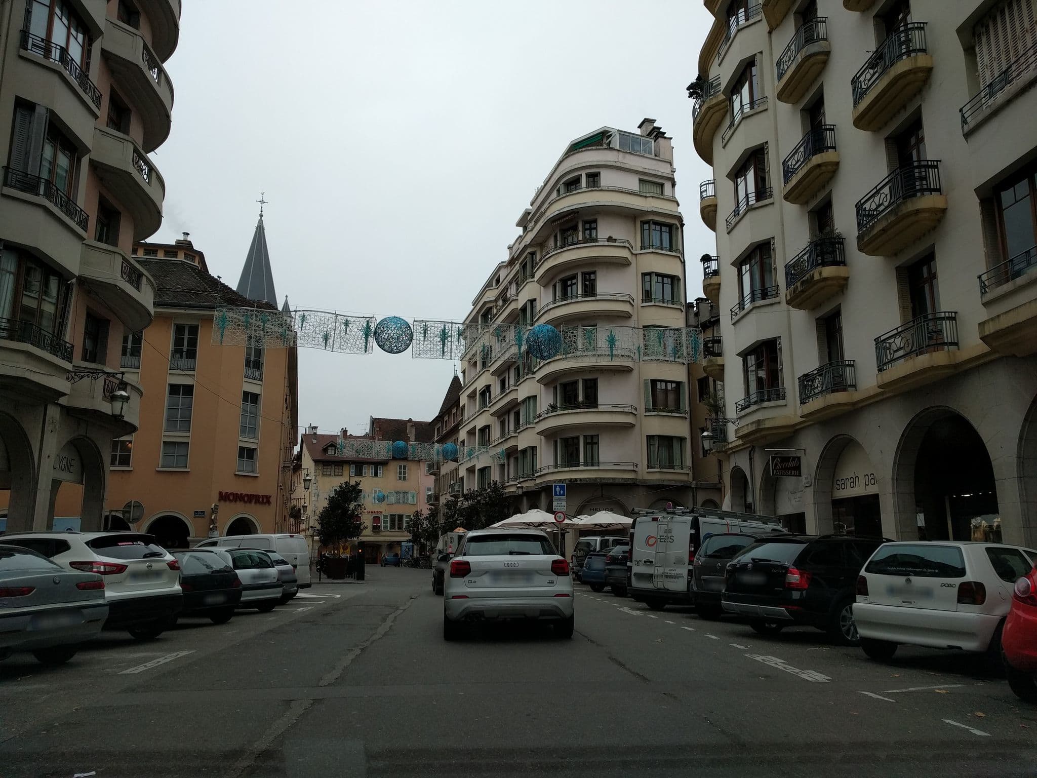 Street view near Le Splendid Hotel Lac d'Annecy - Handwritten Collection, Annecy — © mappy_sa (CC BY-SA · Mapillary)